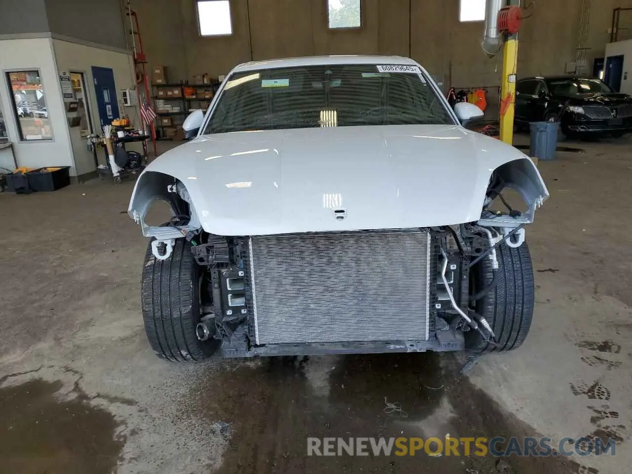 5 Photograph of a damaged car WP1AA2AY3RDA12553 PORSCHE CAYENNE 2024