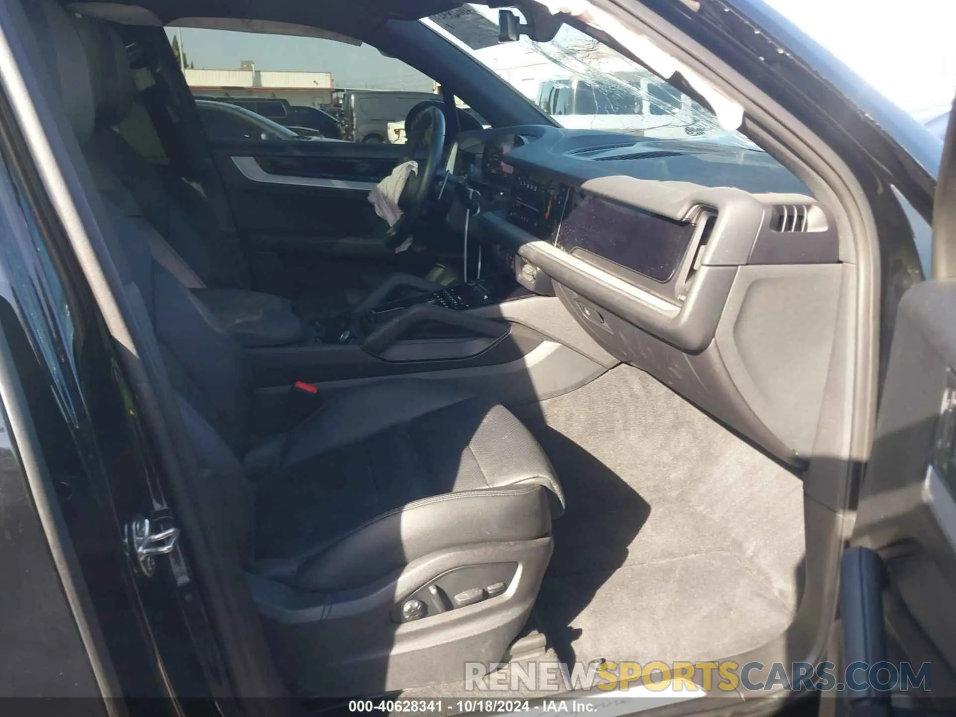 5 Photograph of a damaged car WP1AA2AY5RDA02865 PORSCHE CAYENNE 2024