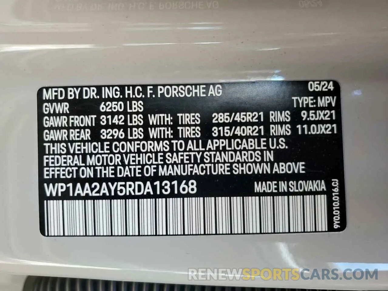 16 Photograph of a damaged car WP1AA2AY5RDA13168 PORSCHE CAYENNE 2024