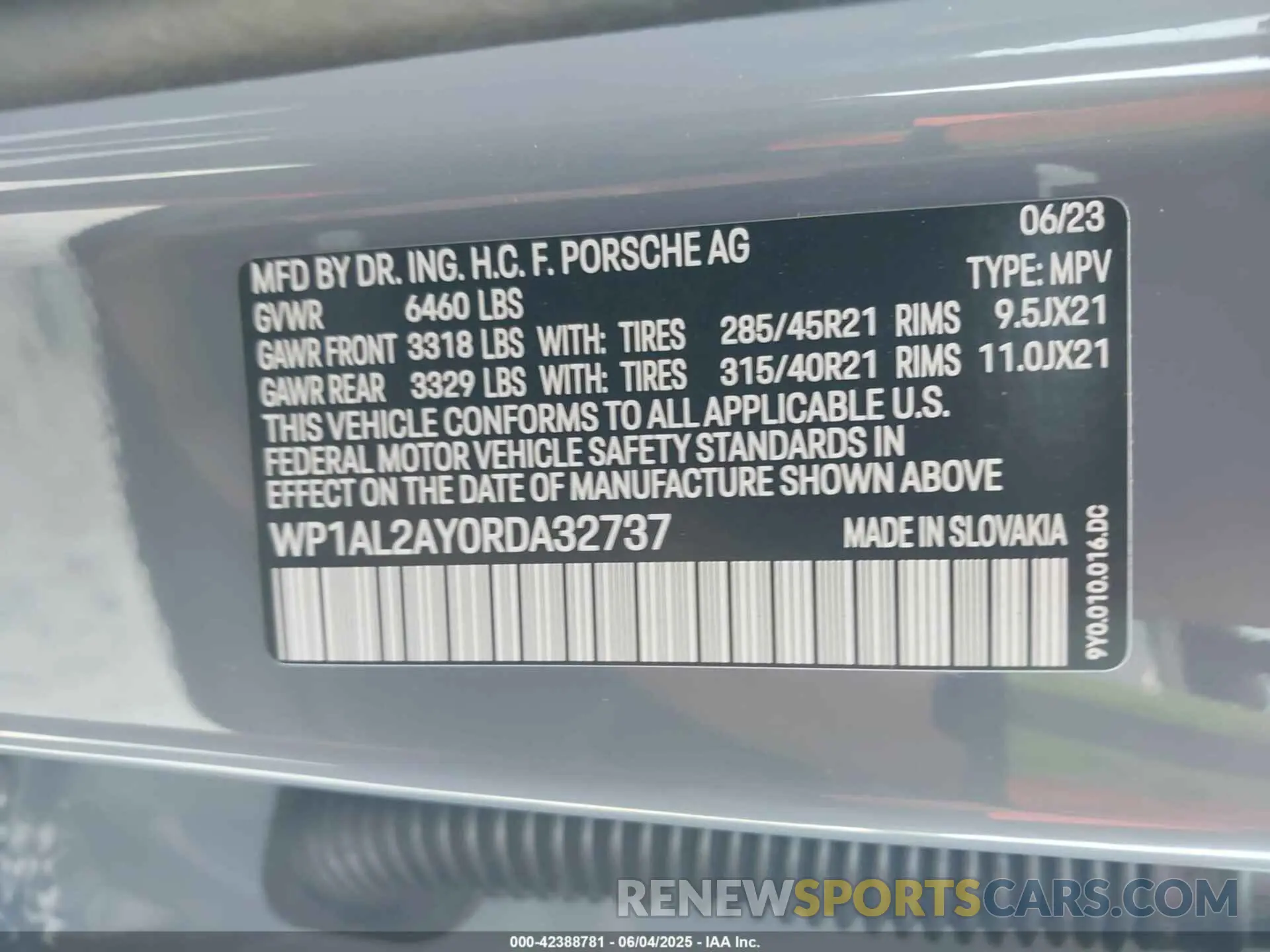 9 Photograph of a damaged car WP1AL2AY0RDA32737 PORSCHE CAYENNE 2024