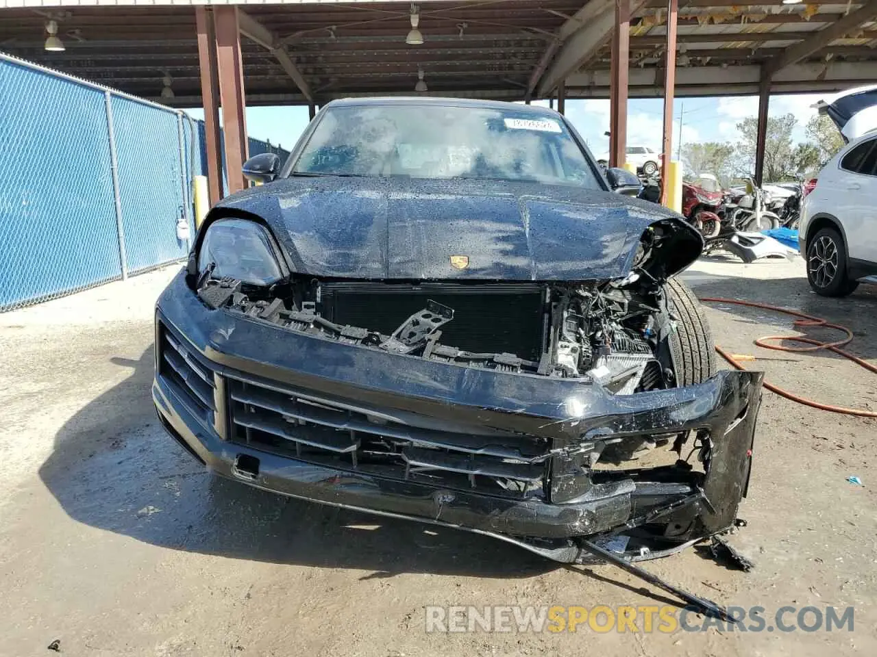 5 Photograph of a damaged car WP1AL2AY1RDA34089 PORSCHE CAYENNE 2024