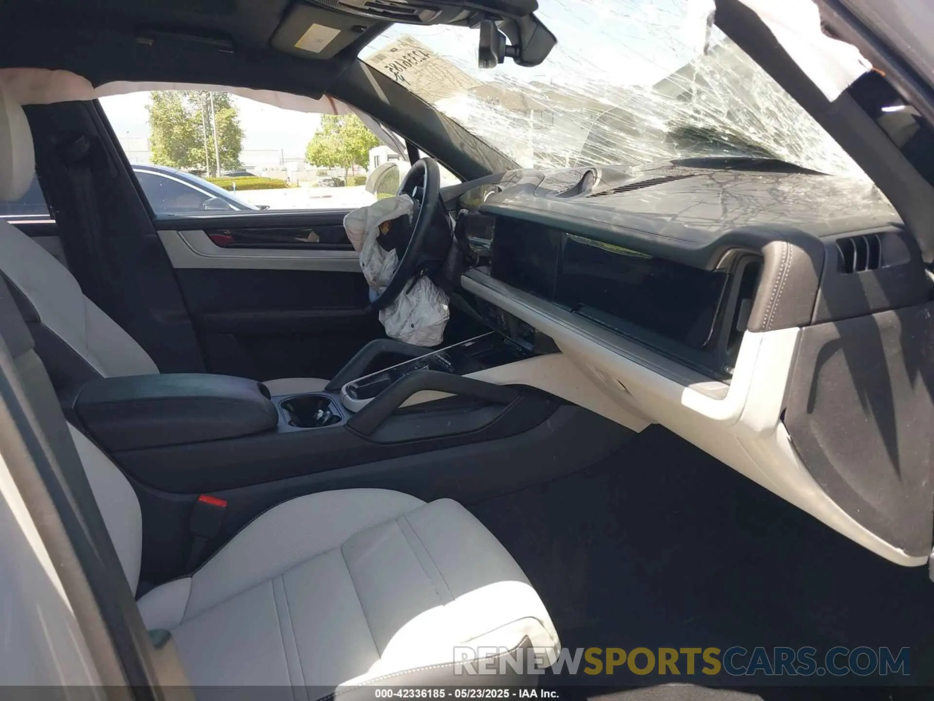 5 Photograph of a damaged car WP1AL2AYXRDA35628 PORSCHE CAYENNE 2024