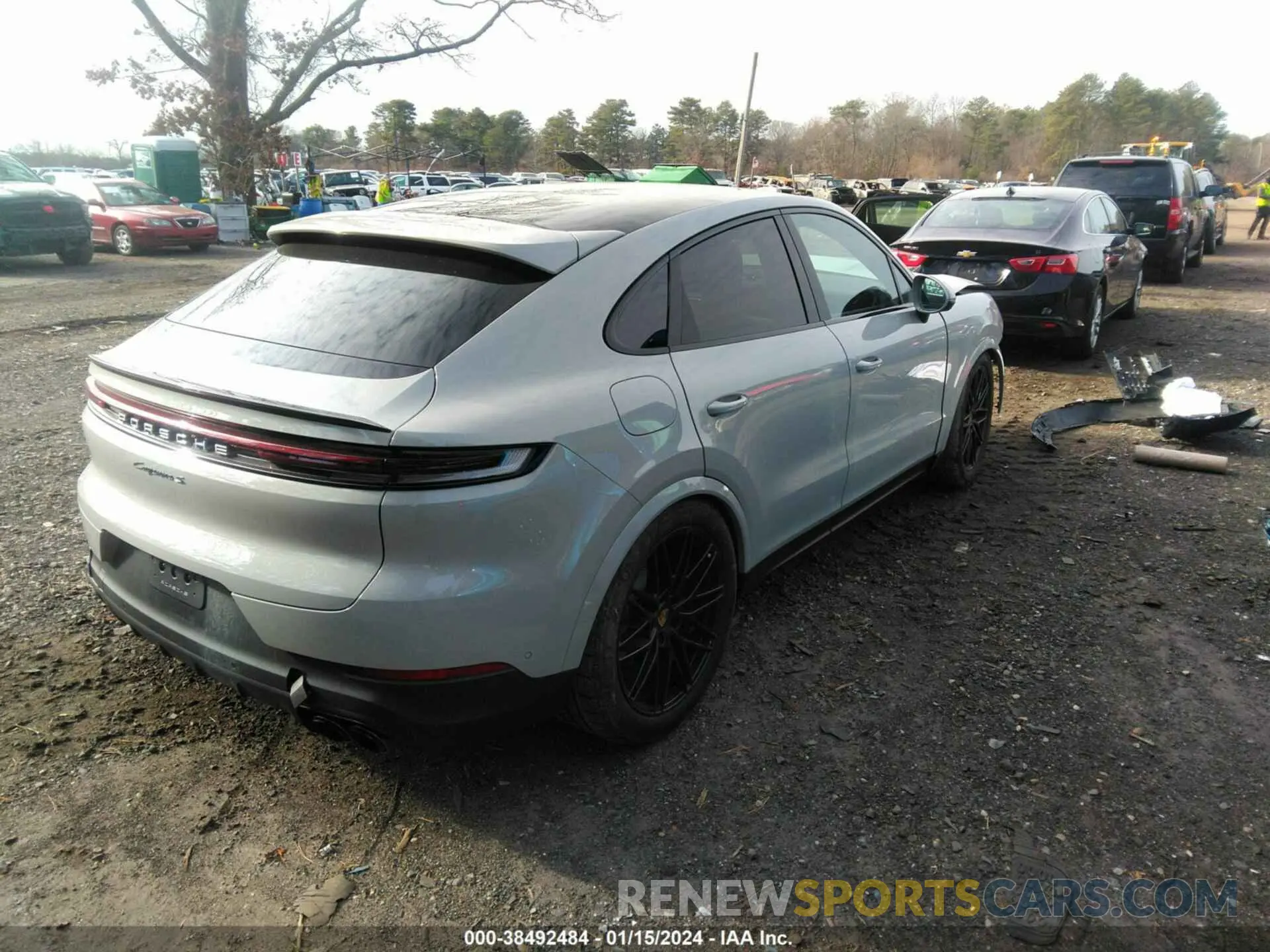 4 Photograph of a damaged car WP1BL2AY7RDA60748 PORSCHE CAYENNE 2024