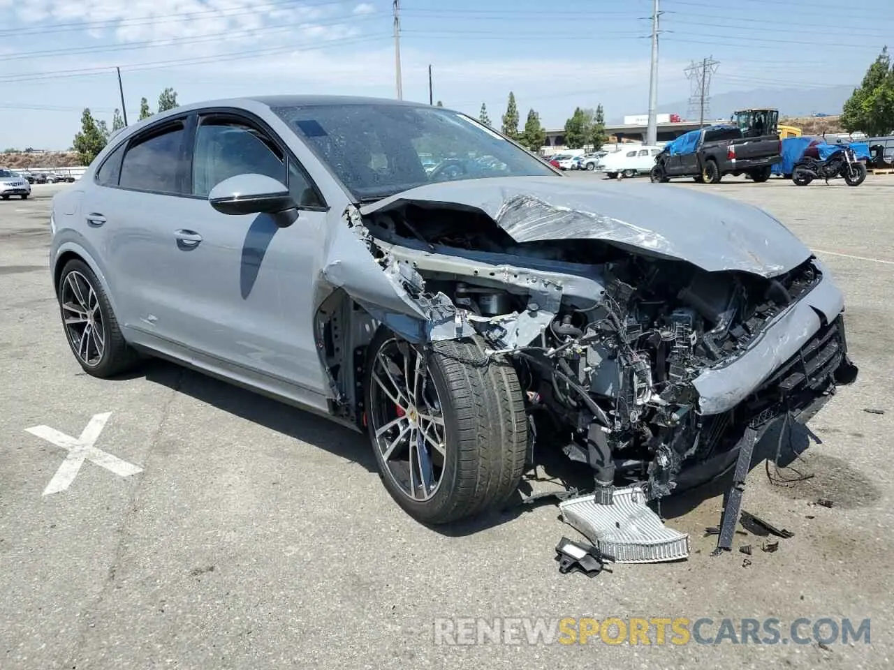 4 Photograph of a damaged car WP1BL2AY8RDA60242 PORSCHE CAYENNE 2024