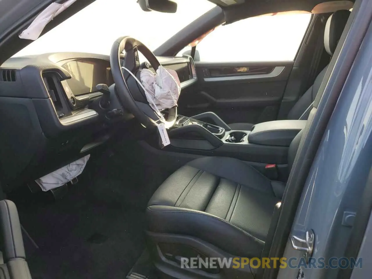 7 Photograph of a damaged car WP1BL2AY8RDA60242 PORSCHE CAYENNE 2024