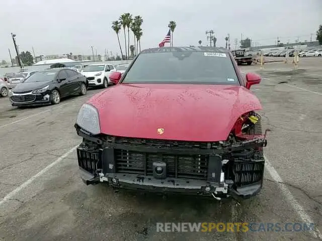 17 Photograph of a damaged car WP1BM2AY0RDA71068 PORSCHE CAYENNE 2024