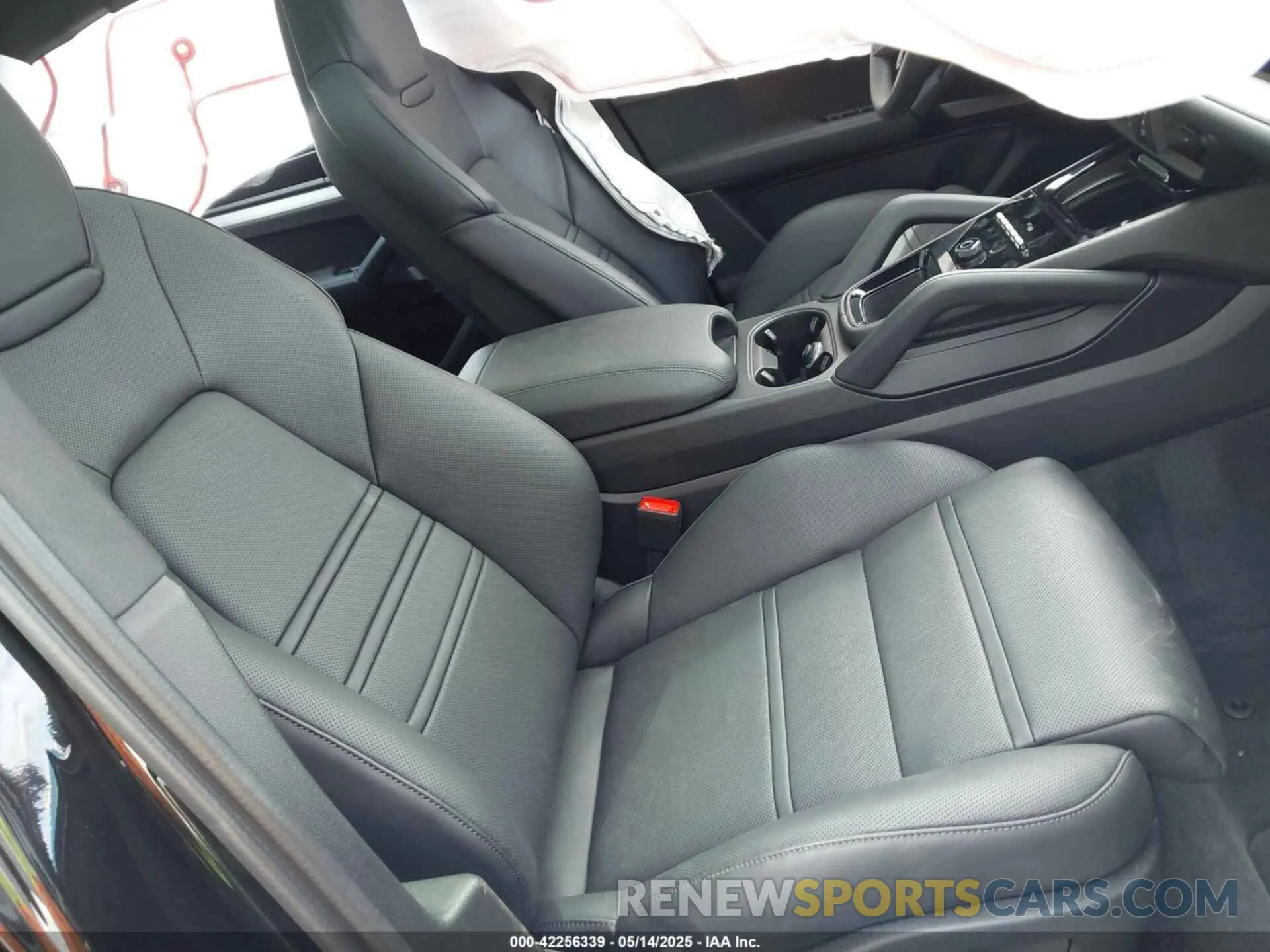 5 Photograph of a damaged car WP1AA2AY1SDA00472 PORSCHE CAYENNE 2025