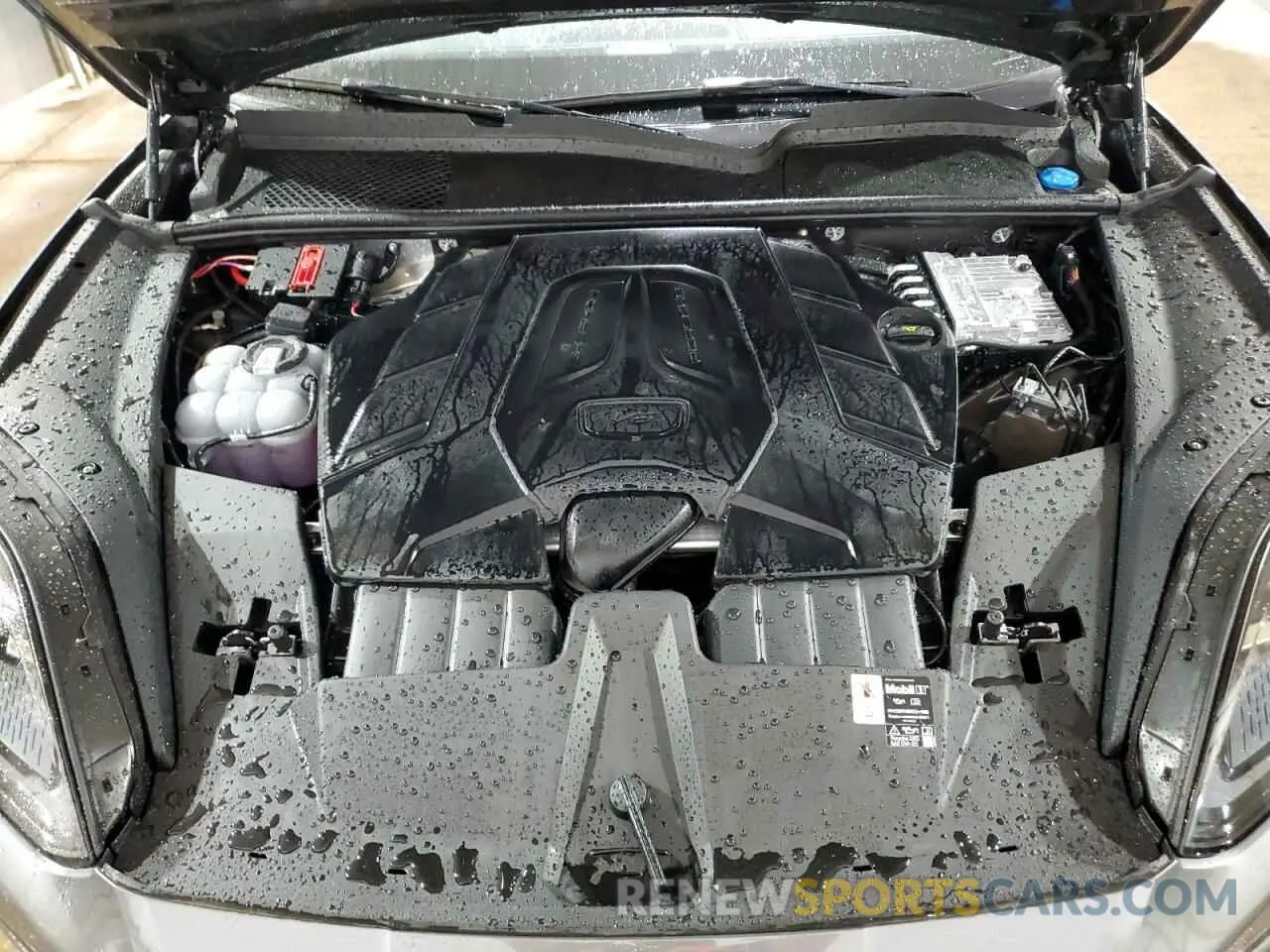 12 Photograph of a damaged car WP1AA2AY7SDA04669 PORSCHE CAYENNE 2025