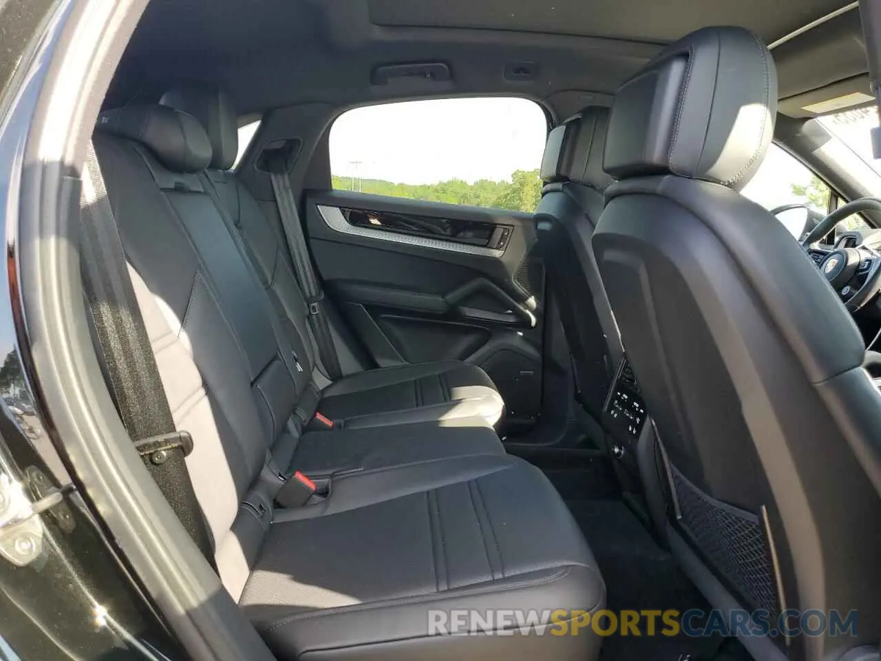 11 Photograph of a damaged car WP1BA2AY2SDA30469 PORSCHE CAYENNE 2025