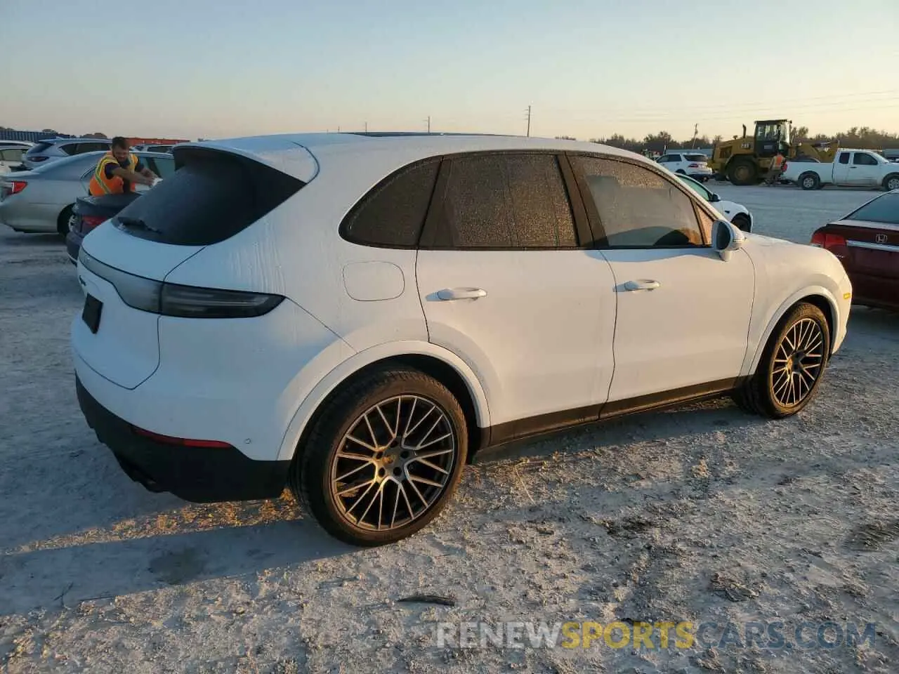 3 Photograph of a damaged car WP1AA2AY2PDA01640 PORSCHE CAYENNE BA 2023