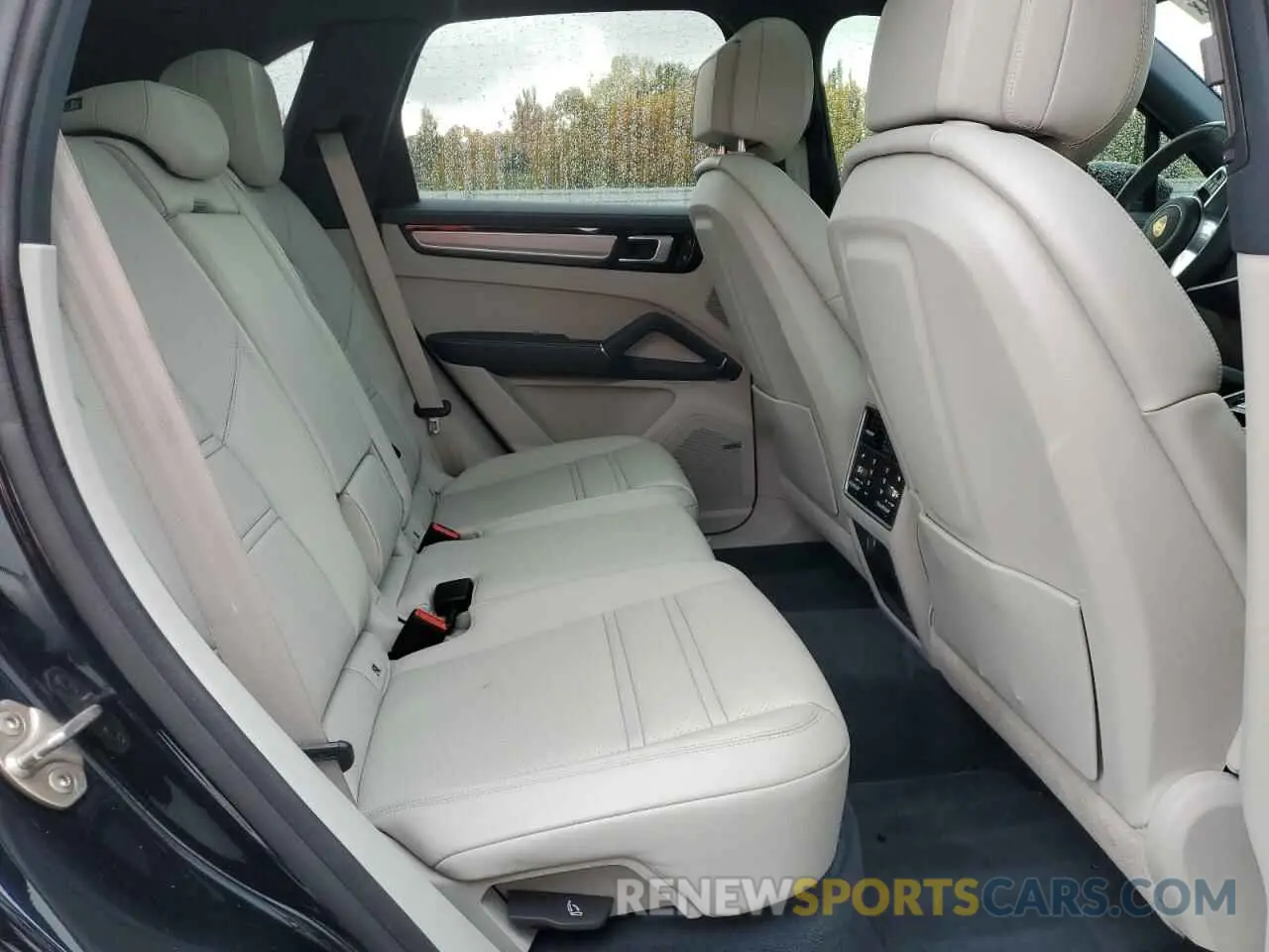 10 Photograph of a damaged car WP1AA2AY8PDA07877 PORSCHE CAYENNE BA 2023