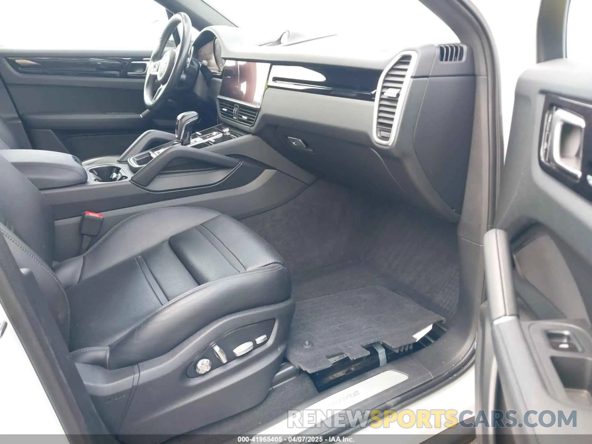 5 Photograph of a damaged car WP1BA2AY3MDA43220 PORSCHE CAYENNE COUPE 2021