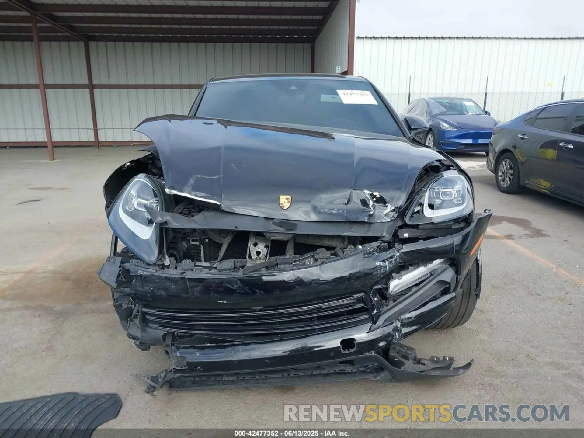 13 Photograph of a damaged car WP1BA2AY4NDA47522 PORSCHE CAYENNE COUPE 2022