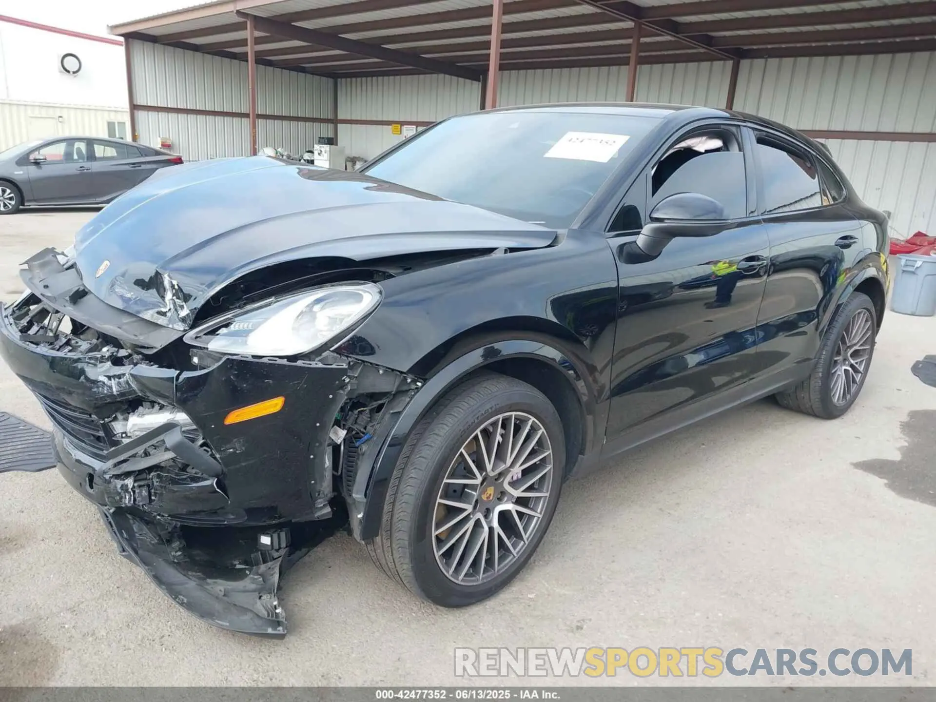 2 Photograph of a damaged car WP1BA2AY4NDA47522 PORSCHE CAYENNE COUPE 2022