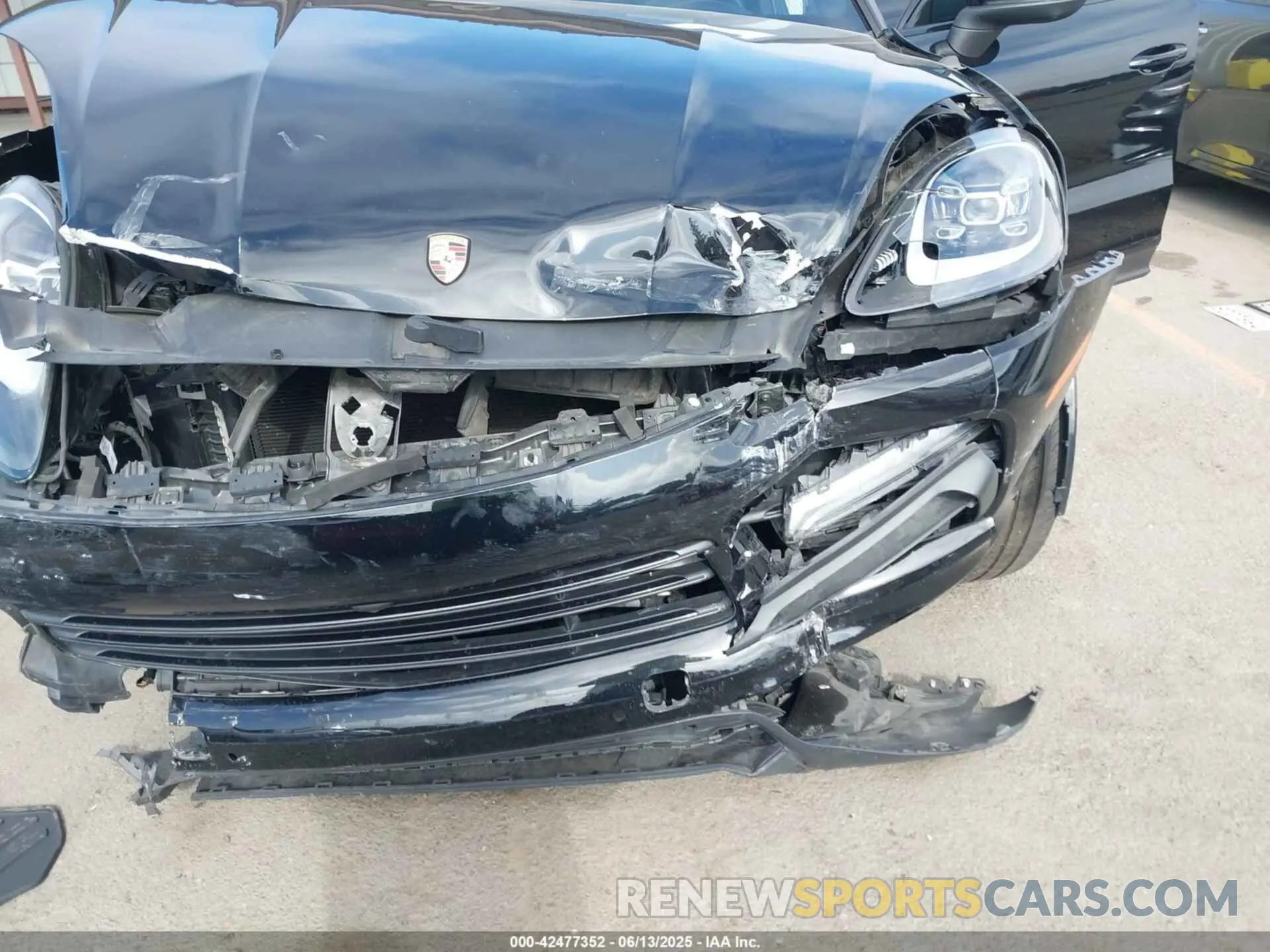 6 Photograph of a damaged car WP1BA2AY4NDA47522 PORSCHE CAYENNE COUPE 2022
