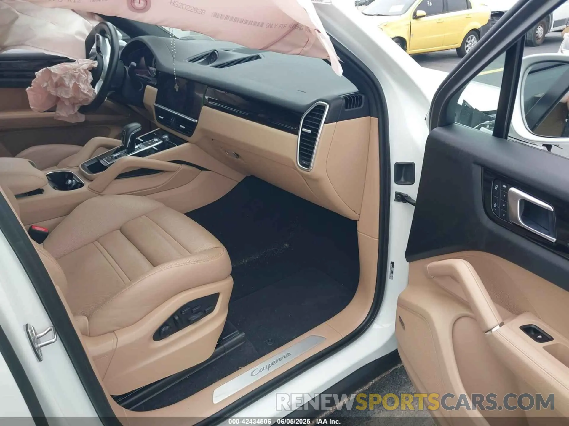 5 Photograph of a damaged car WP1BA2AY2PDA26896 PORSCHE CAYENNE COUPE 2023