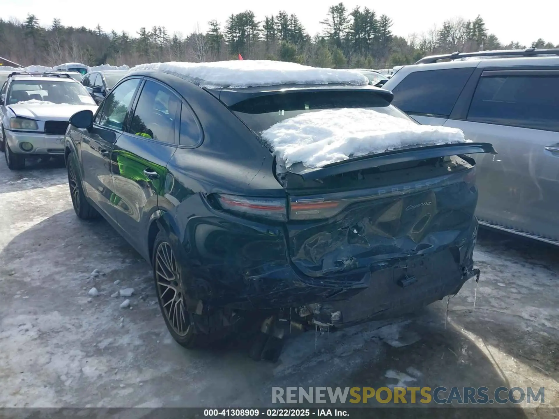 3 Photograph of a damaged car WP1BA2AY9PDA24093 PORSCHE CAYENNE COUPE 2023
