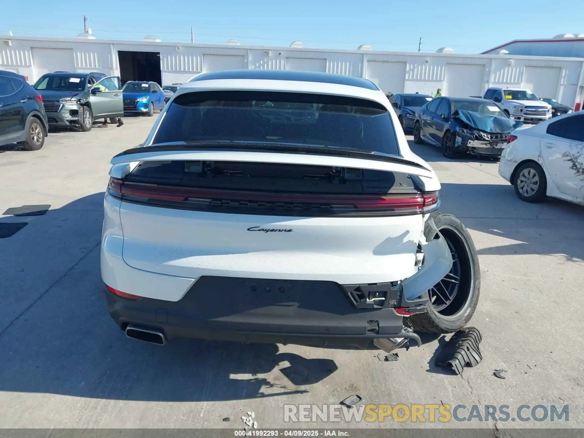 16 Photograph of a damaged car WP1BA2AY2RDA52157 PORSCHE CAYENNE COUPE 2024