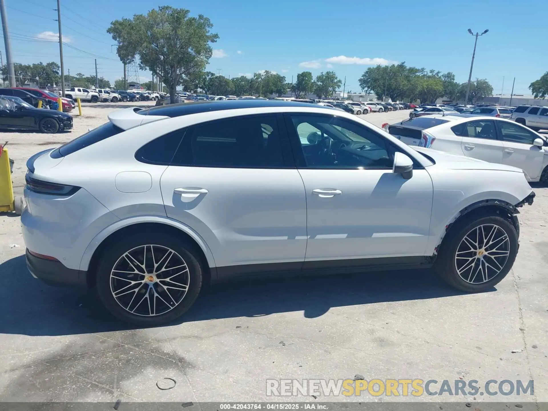 14 Photograph of a damaged car WP1BA2AY3RDA49140 PORSCHE CAYENNE COUPE 2024