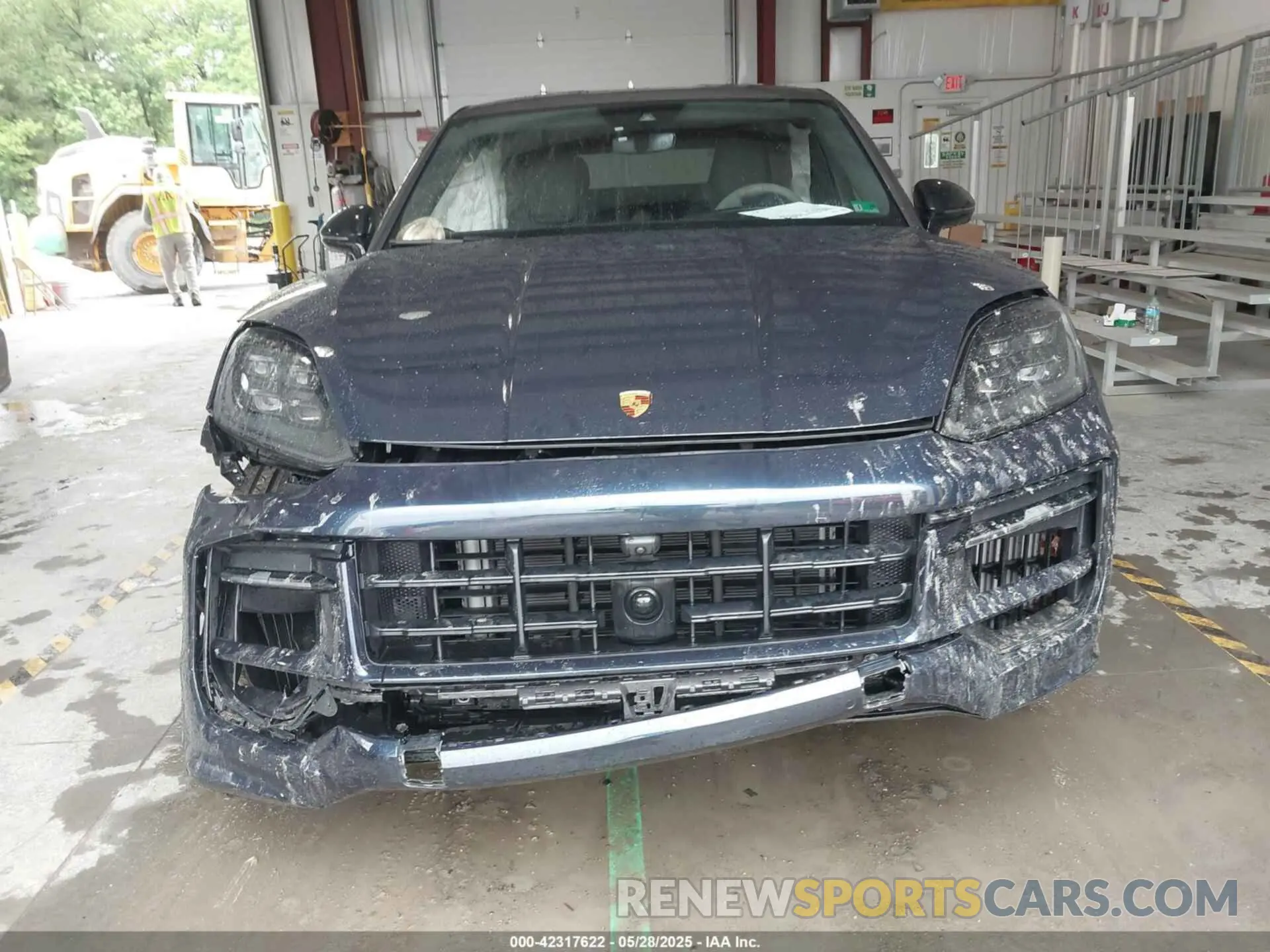 12 Photograph of a damaged car WP1BA2AY3RDA52863 PORSCHE CAYENNE COUPE 2024