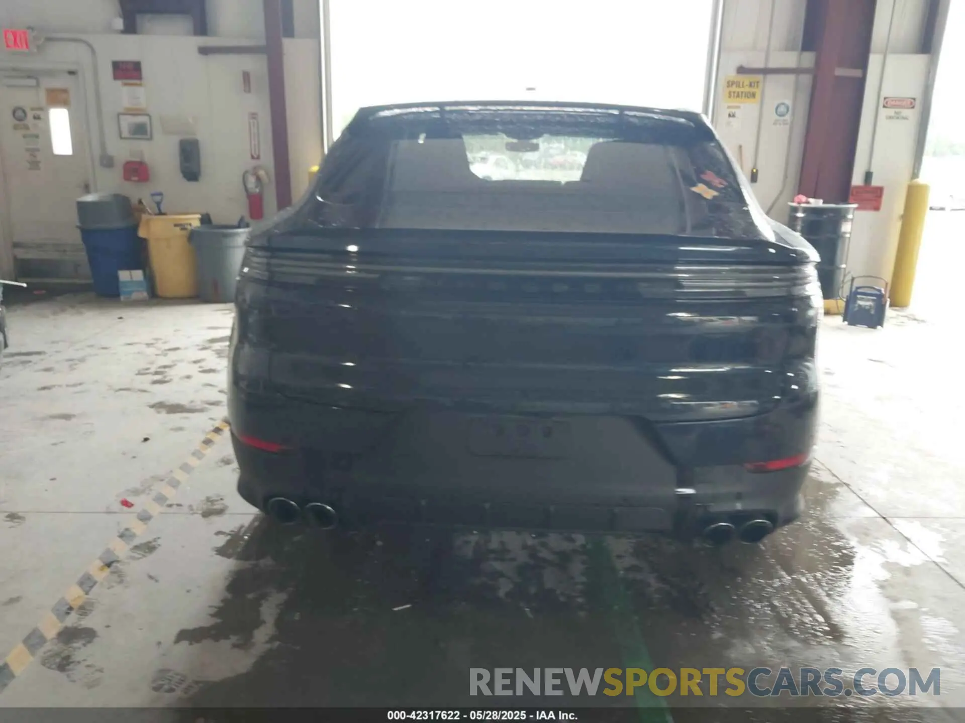 16 Photograph of a damaged car WP1BA2AY3RDA52863 PORSCHE CAYENNE COUPE 2024
