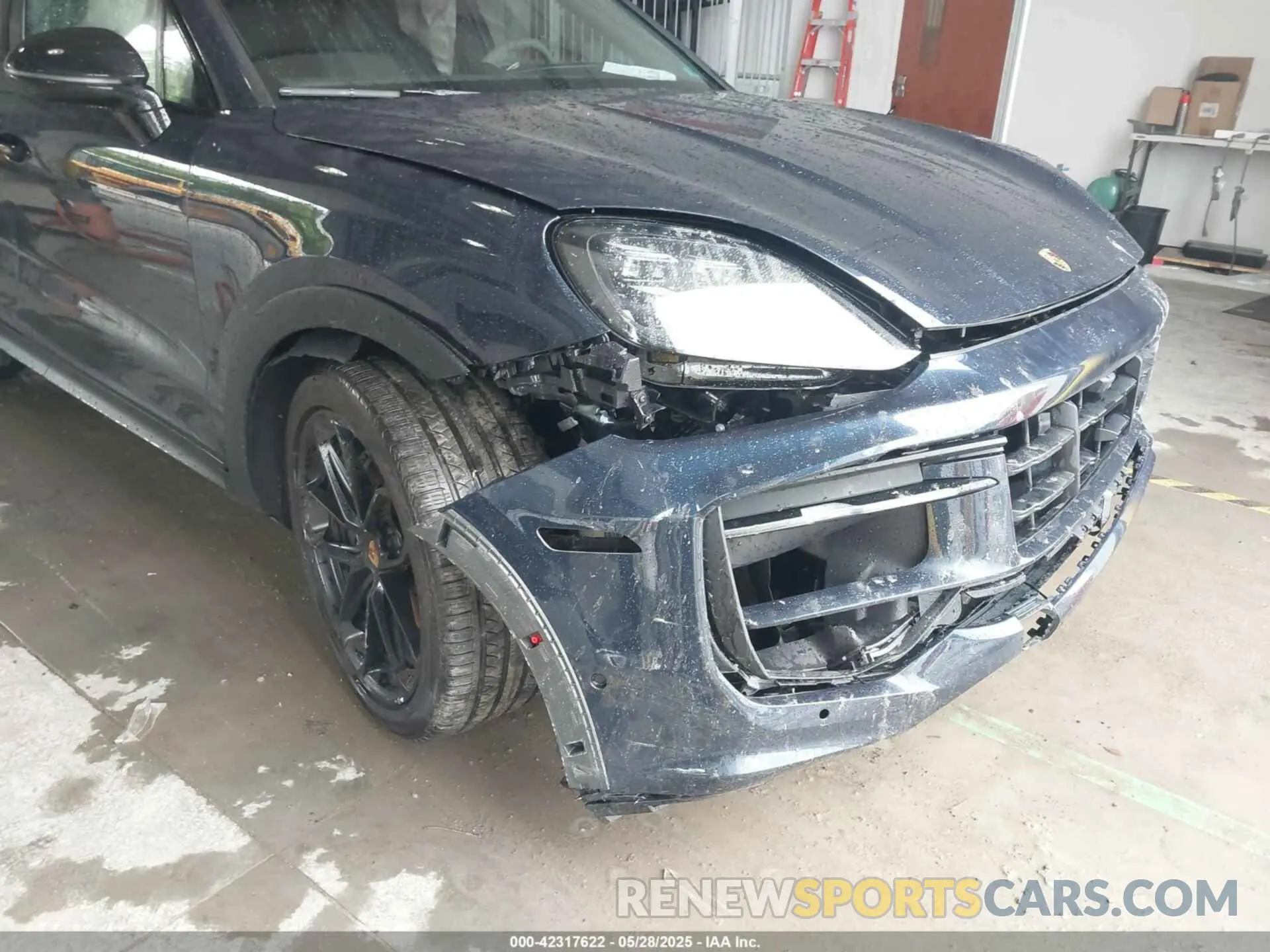 6 Photograph of a damaged car WP1BA2AY3RDA52863 PORSCHE CAYENNE COUPE 2024
