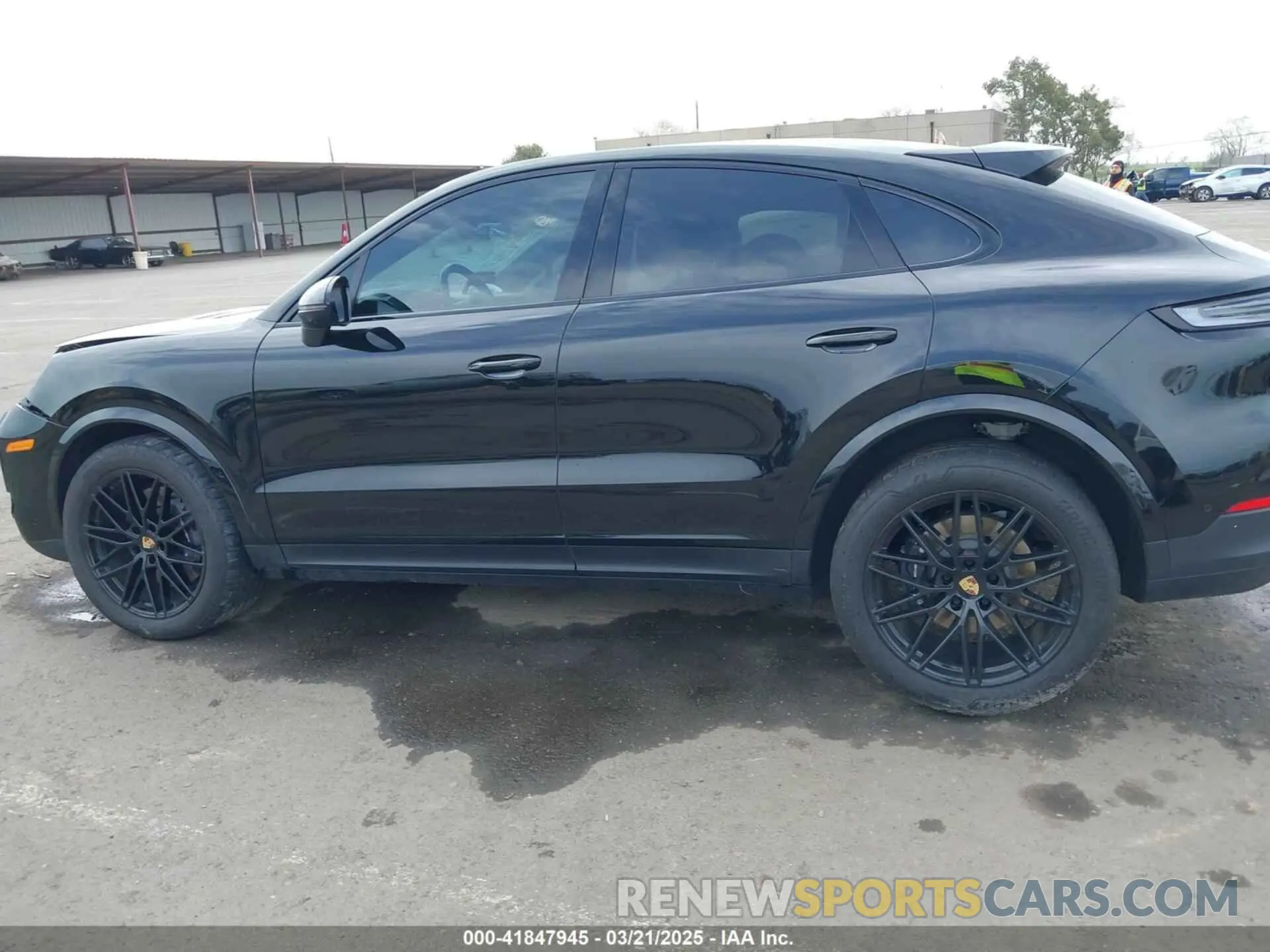 14 Photograph of a damaged car WP1BA2AY9RDA49496 PORSCHE CAYENNE COUPE 2024
