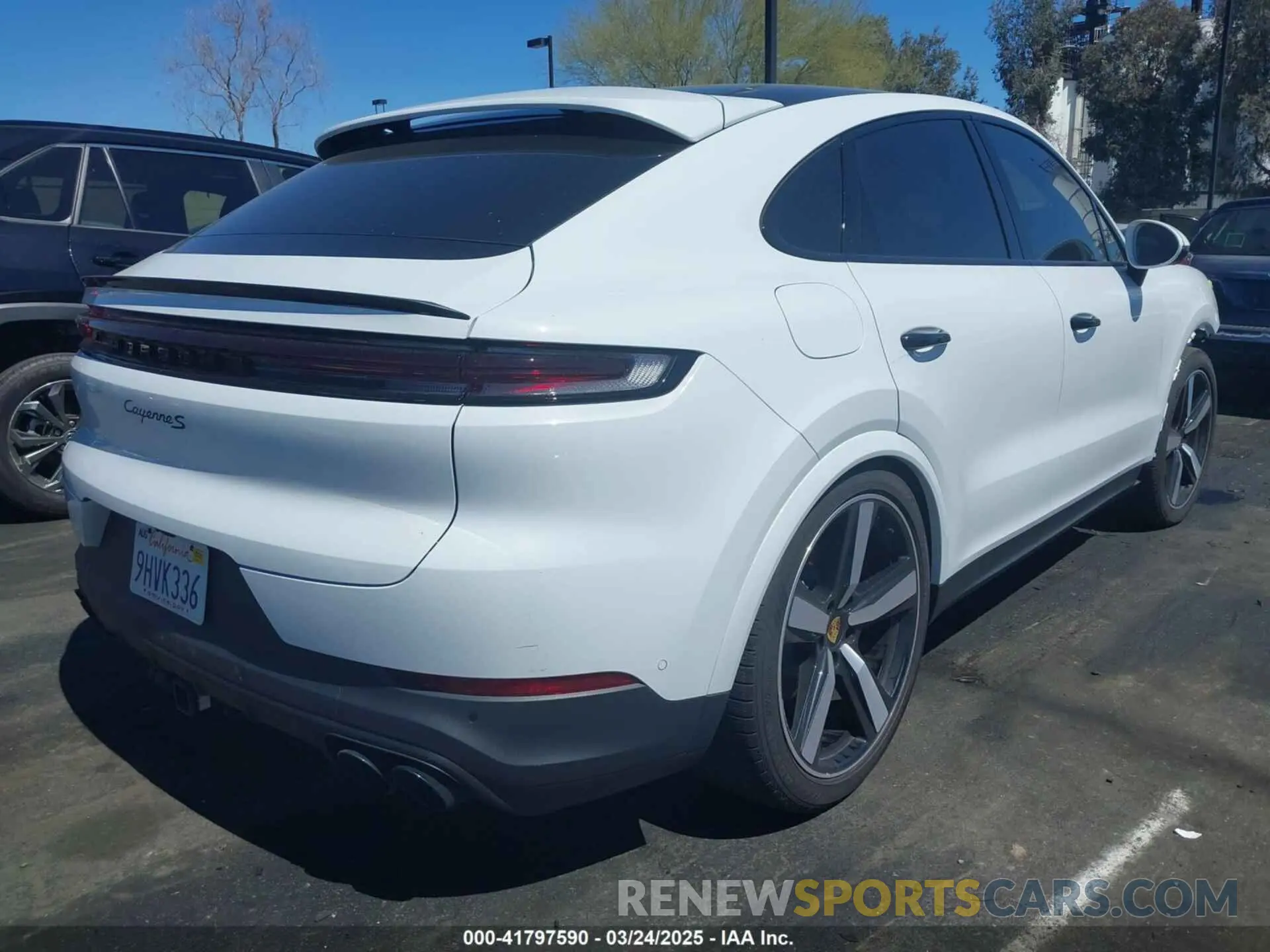 4 Photograph of a damaged car WP1BL2AY1RDA60017 PORSCHE CAYENNE COUPE 2024