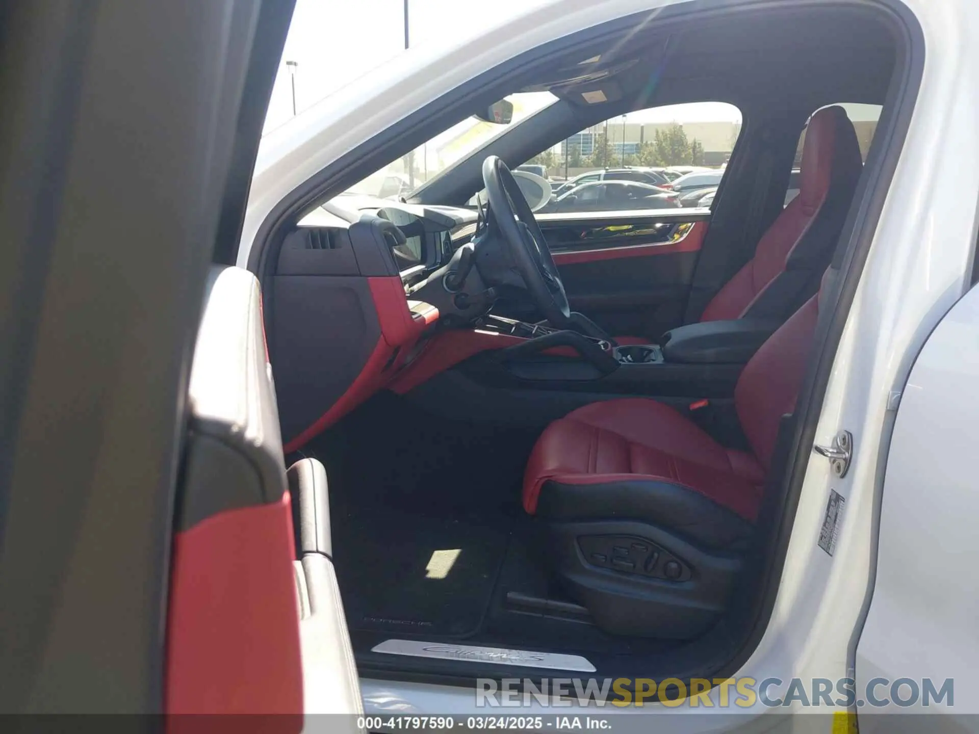 5 Photograph of a damaged car WP1BL2AY1RDA60017 PORSCHE CAYENNE COUPE 2024