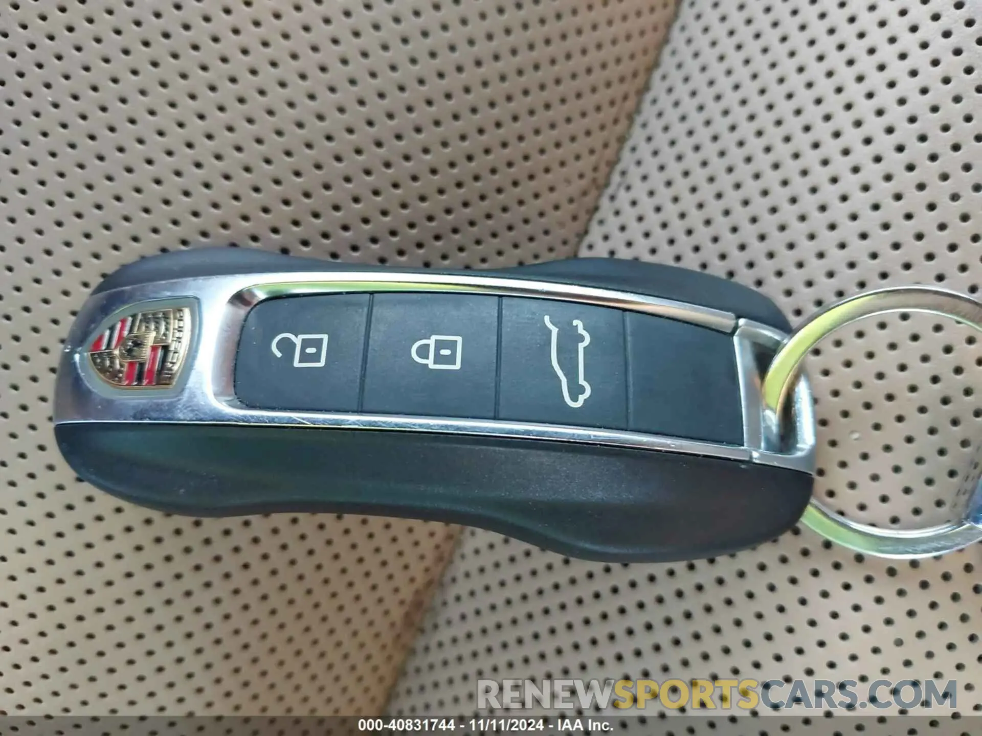 11 Photograph of a damaged car WP1AE2AY5KDA51171 PORSCHE CAYENNE E-HYBRID 2019