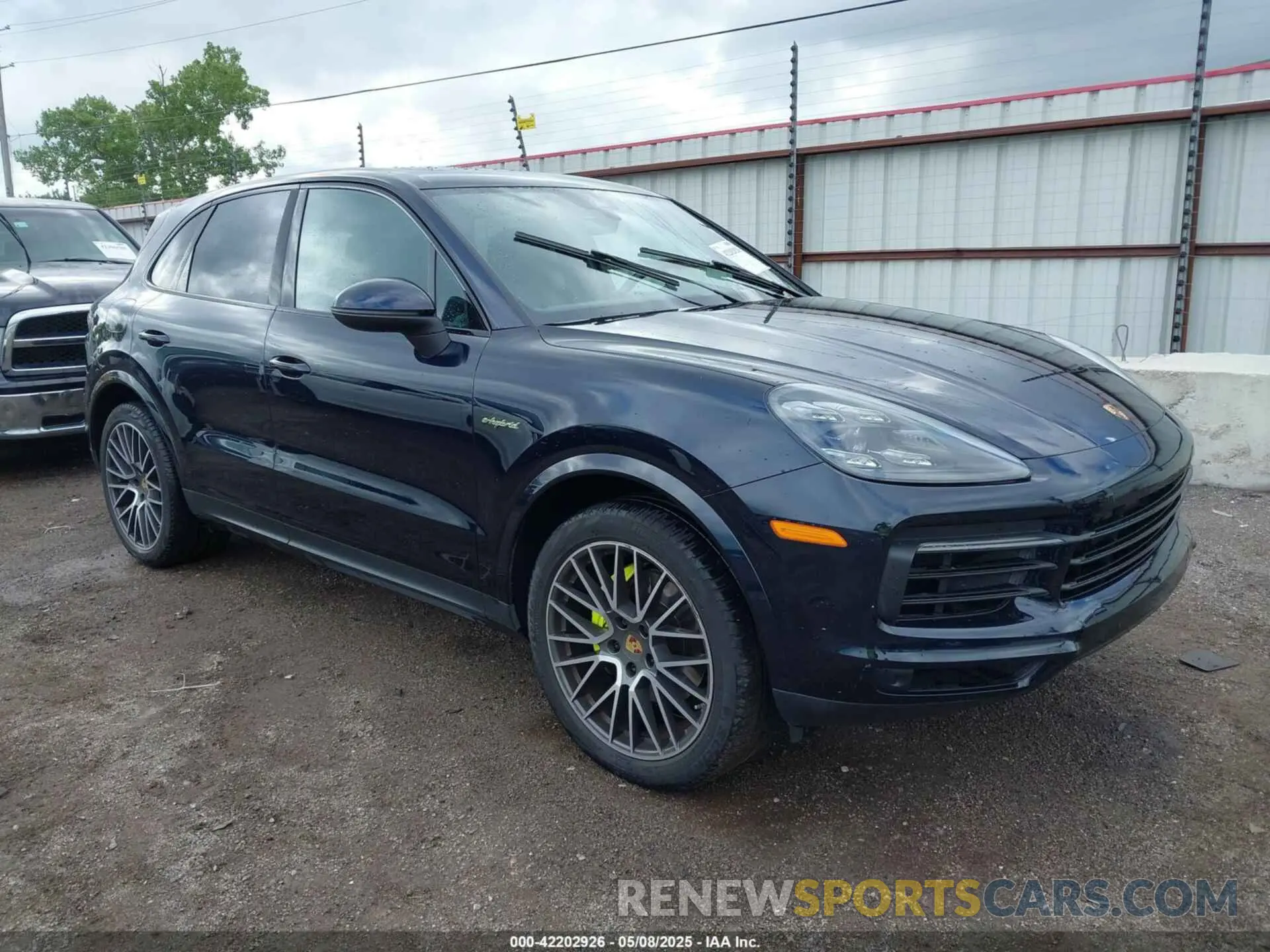 1 Photograph of a damaged car WP1AE2AY8KDA51844 PORSCHE CAYENNE E-HYBRID 2019