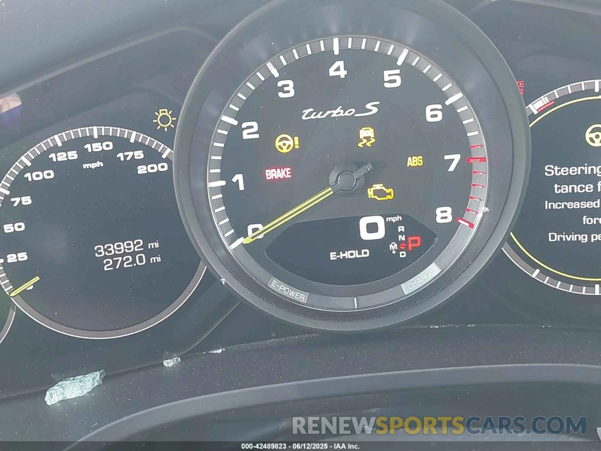 15 Photograph of a damaged car WP1AH2AY3LDA44115 PORSCHE CAYENNE E-HYBRID 2020