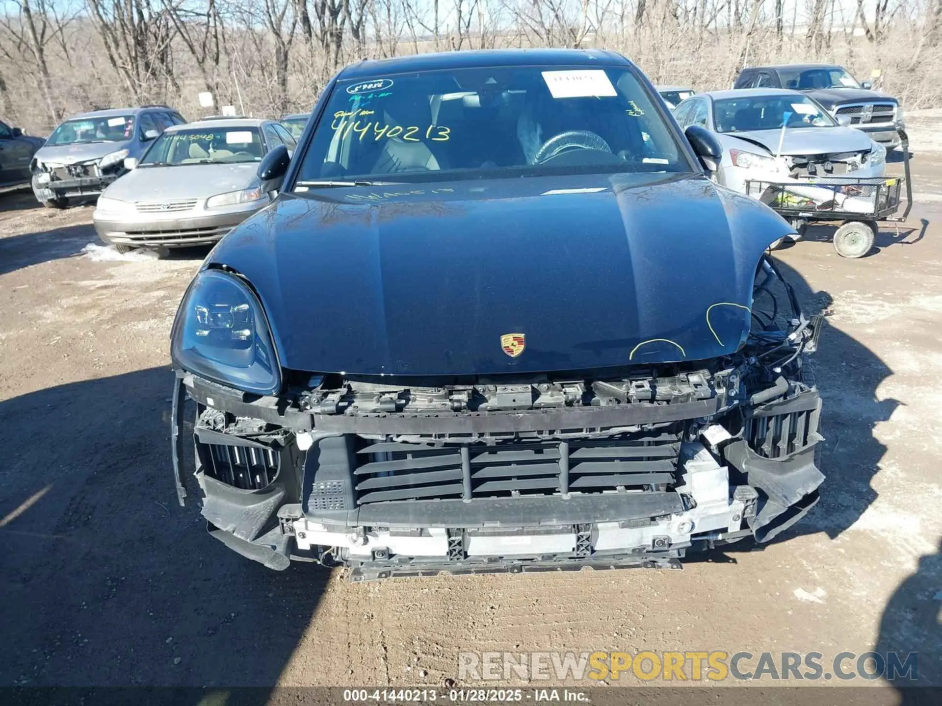 12 Photograph of a damaged car WP1AE2AY2NDA26748 PORSCHE CAYENNE E-HYBRID 2022
