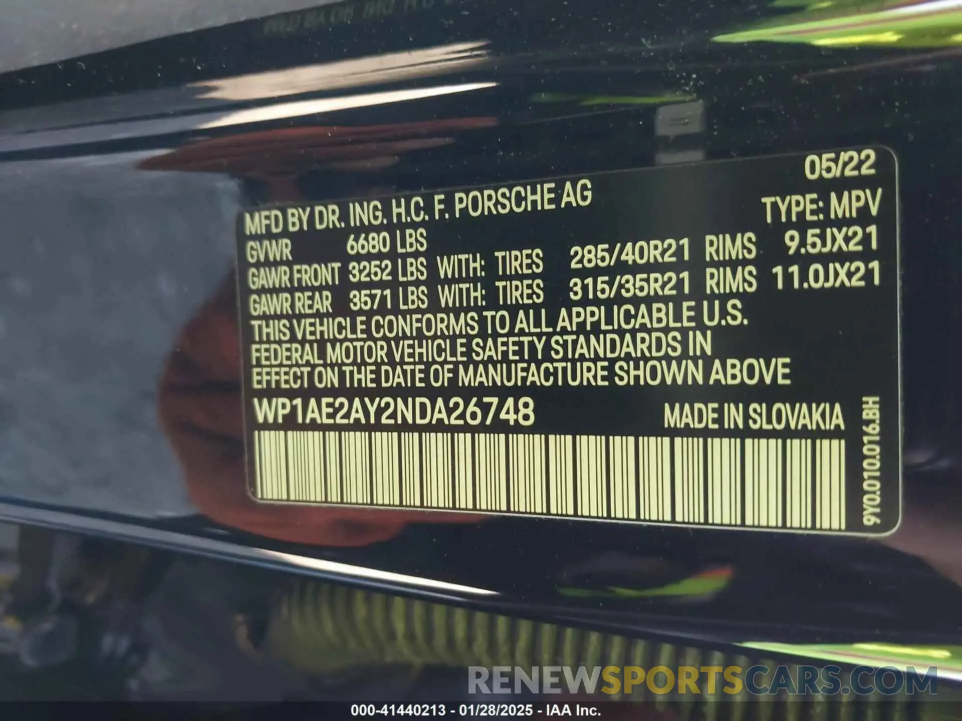 9 Photograph of a damaged car WP1AE2AY2NDA26748 PORSCHE CAYENNE E-HYBRID 2022