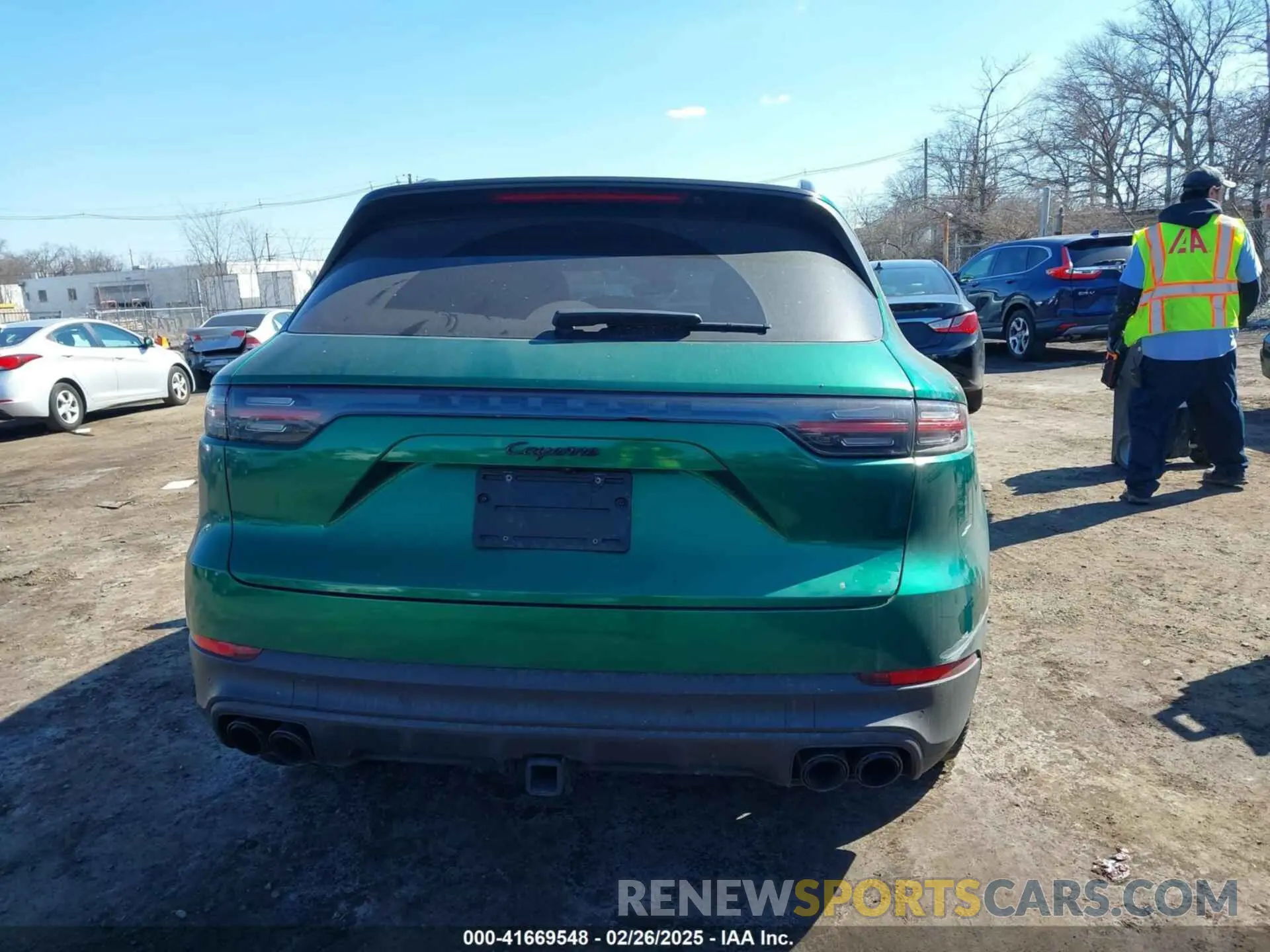 15 Photograph of a damaged car WP1AE2AY7NDA26826 PORSCHE CAYENNE E-HYBRID 2022
