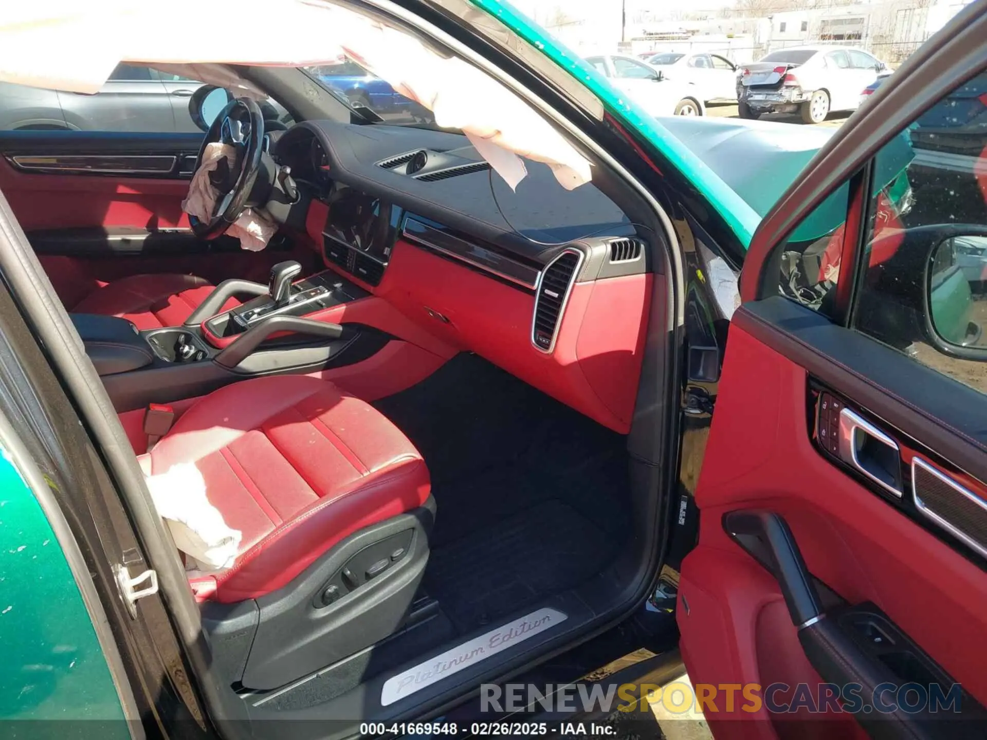 5 Photograph of a damaged car WP1AE2AY7NDA26826 PORSCHE CAYENNE E-HYBRID 2022
