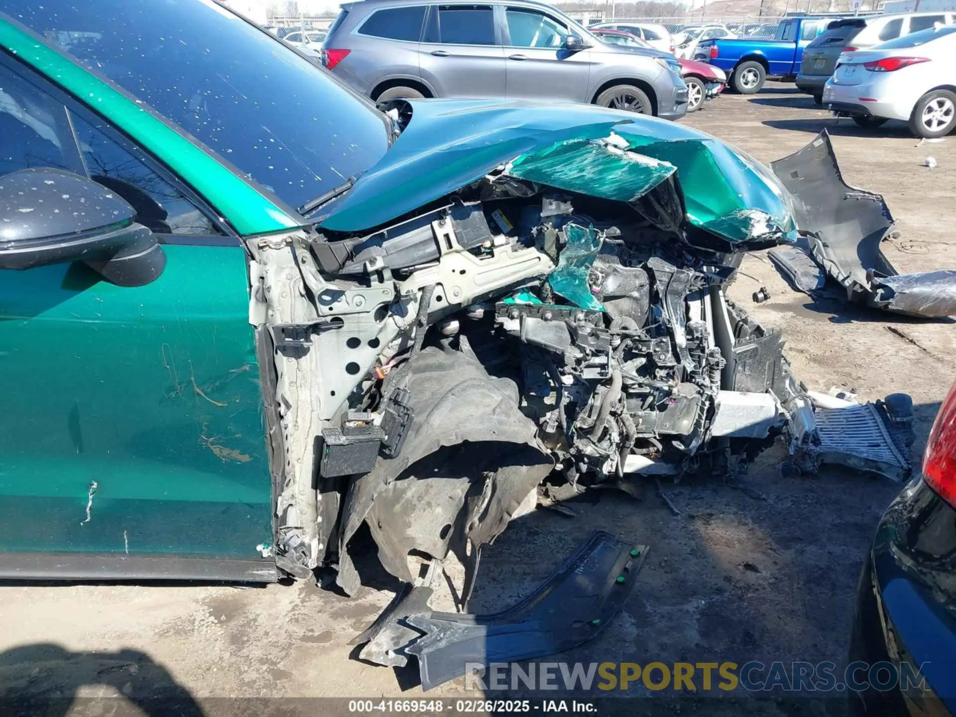 6 Photograph of a damaged car WP1AE2AY7NDA26826 PORSCHE CAYENNE E-HYBRID 2022