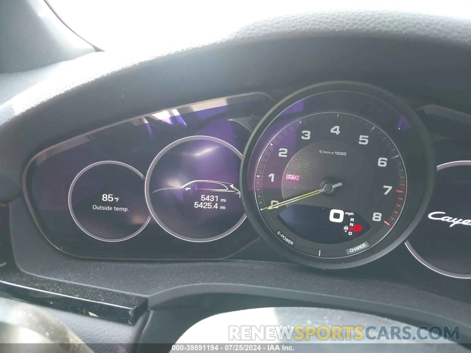 7 Photograph of a damaged car WP1AE2AY1PDA12570 PORSCHE CAYENNE E-HYBRID 2023