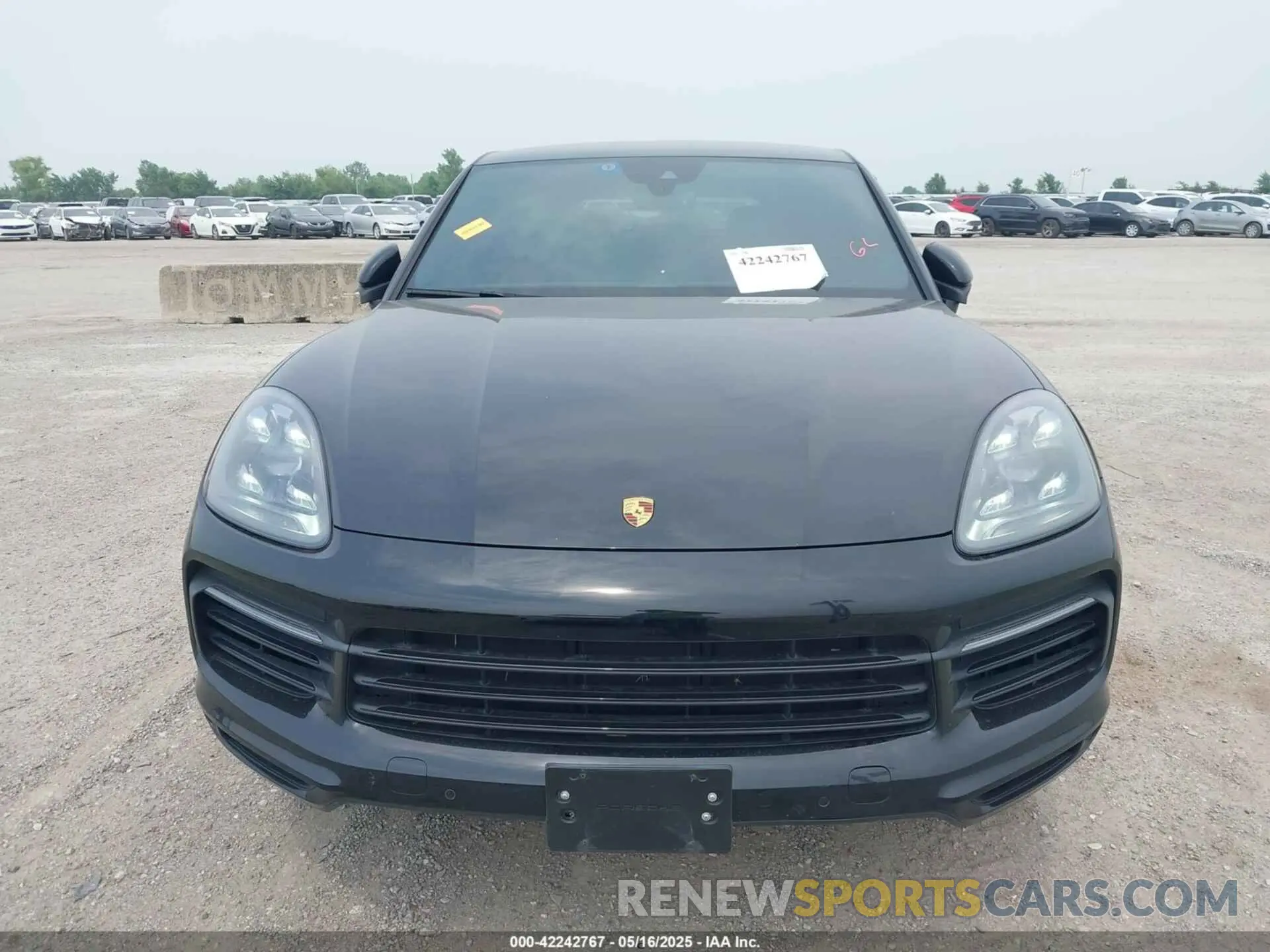 13 Photograph of a damaged car WP1BE2AY6LDA55011 PORSCHE CAYENNE E-HYBRID COUPE 2020