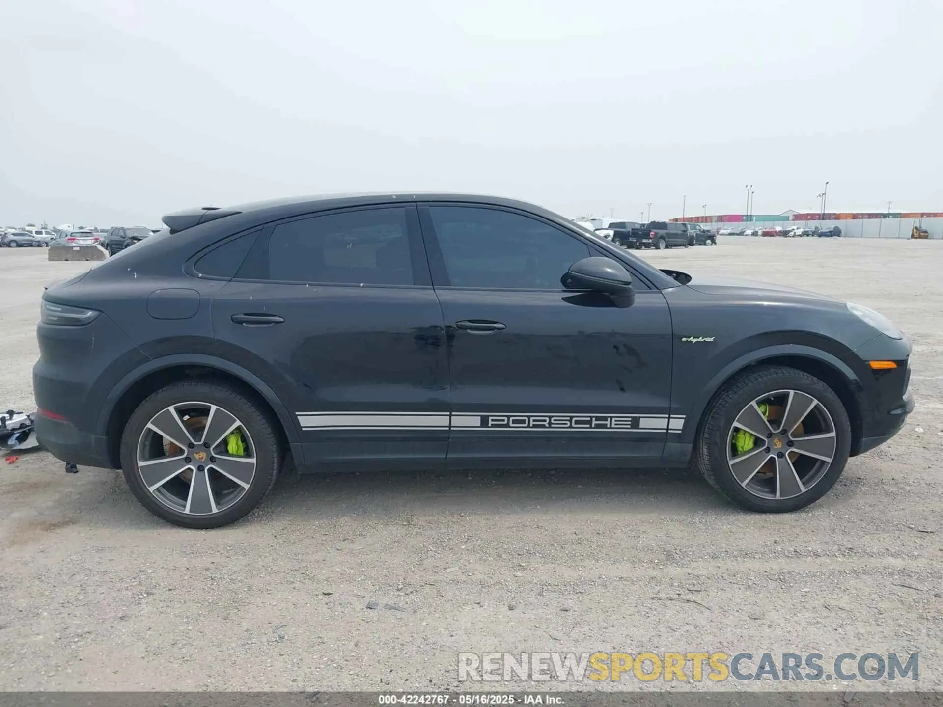 14 Photograph of a damaged car WP1BE2AY6LDA55011 PORSCHE CAYENNE E-HYBRID COUPE 2020