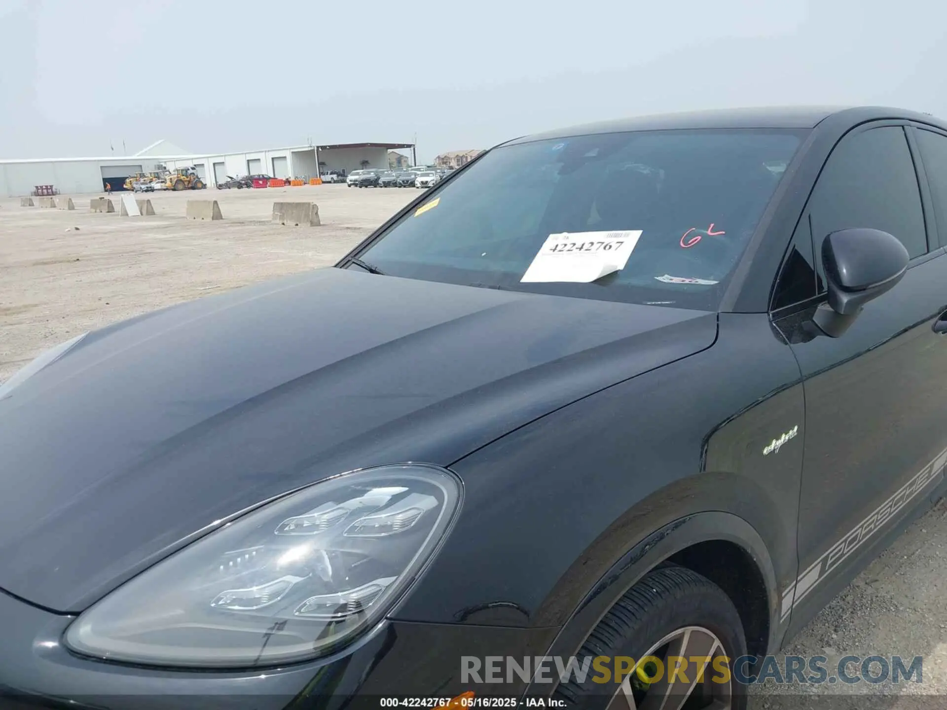 6 Photograph of a damaged car WP1BE2AY6LDA55011 PORSCHE CAYENNE E-HYBRID COUPE 2020