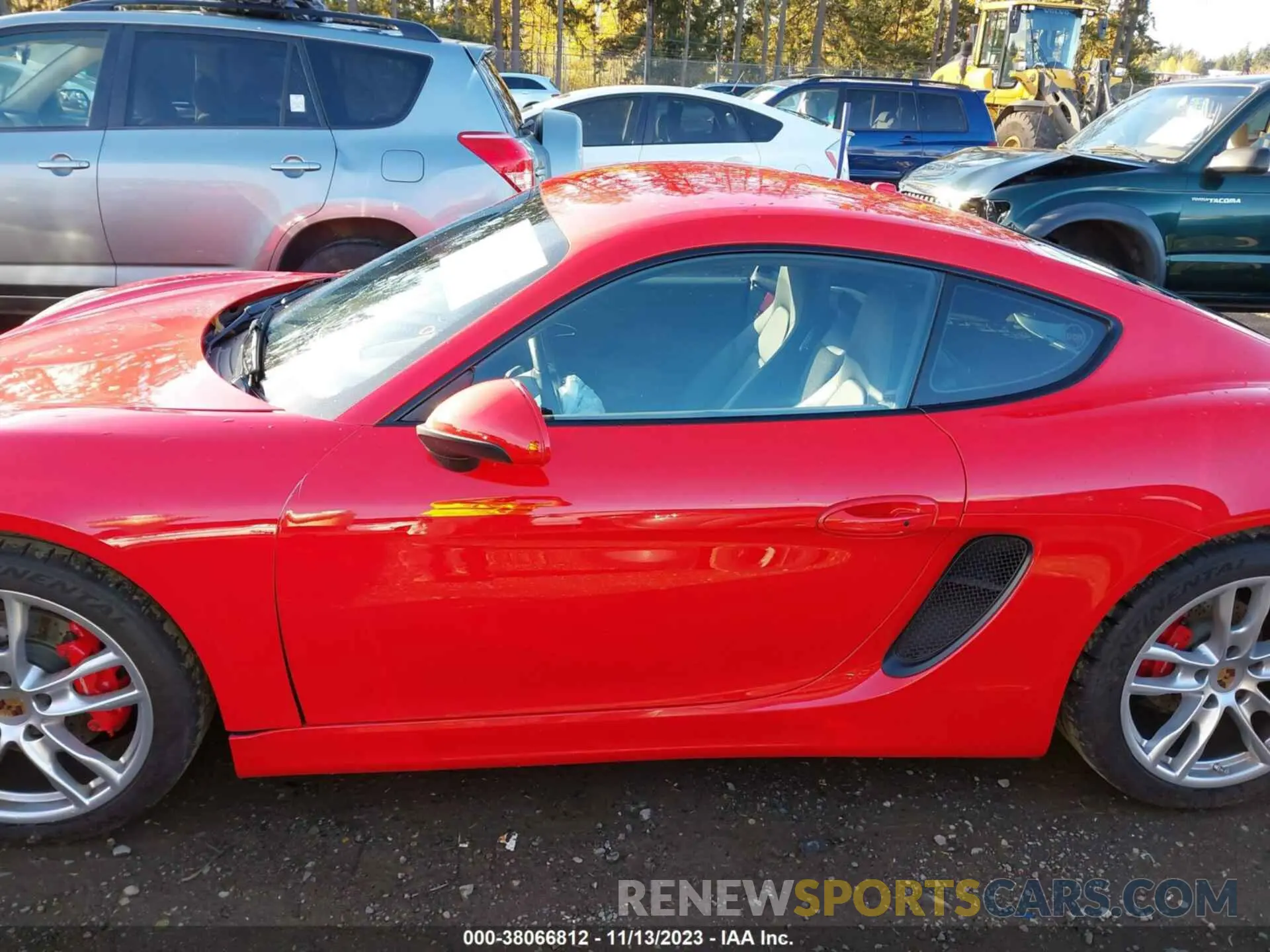 14 Photograph of a damaged car WP0AB2A81FK180794 PORSCHE CAYMAN 2015