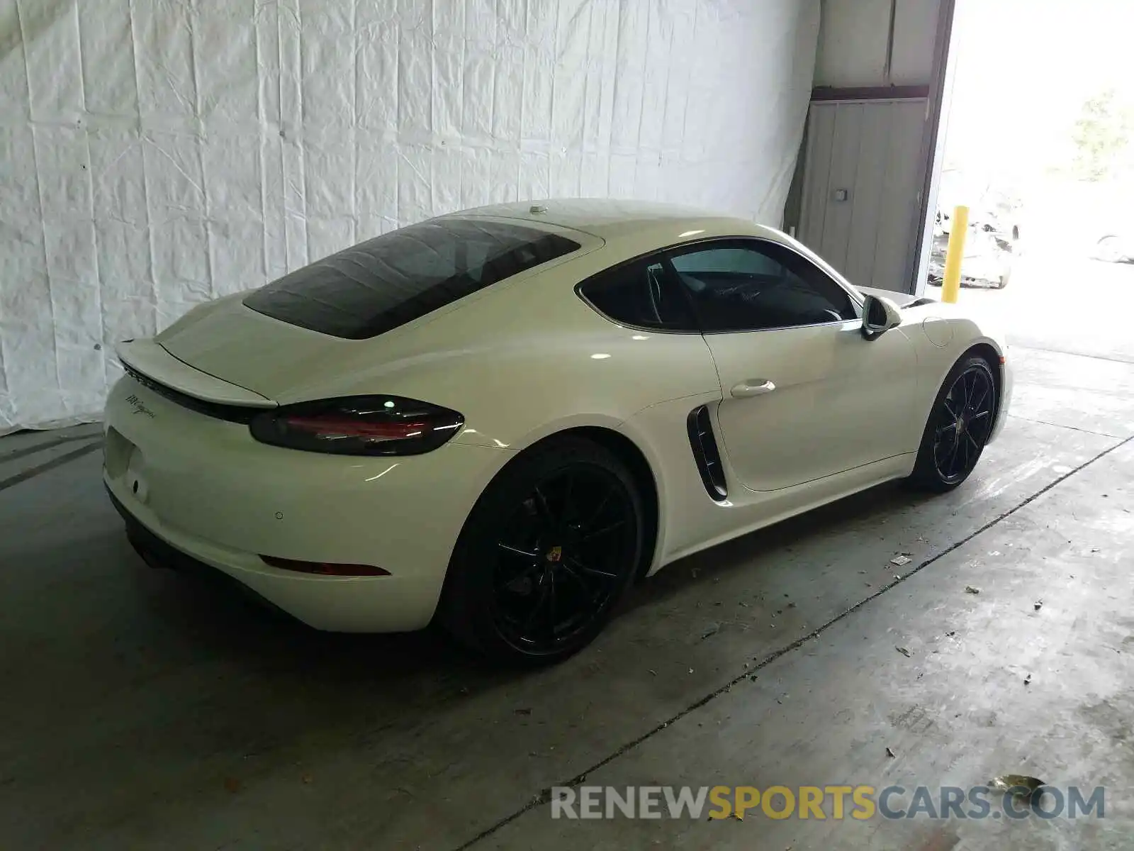 4 Photograph of a damaged car WP0AA2A81KS260609 PORSCHE CAYMAN 2019