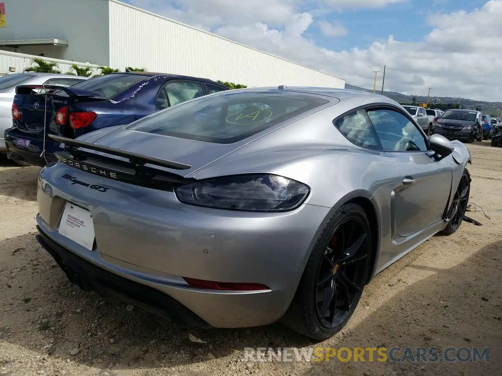 4 Photograph of a damaged car WP0AB2A86KS278097 PORSCHE CAYMAN 2019