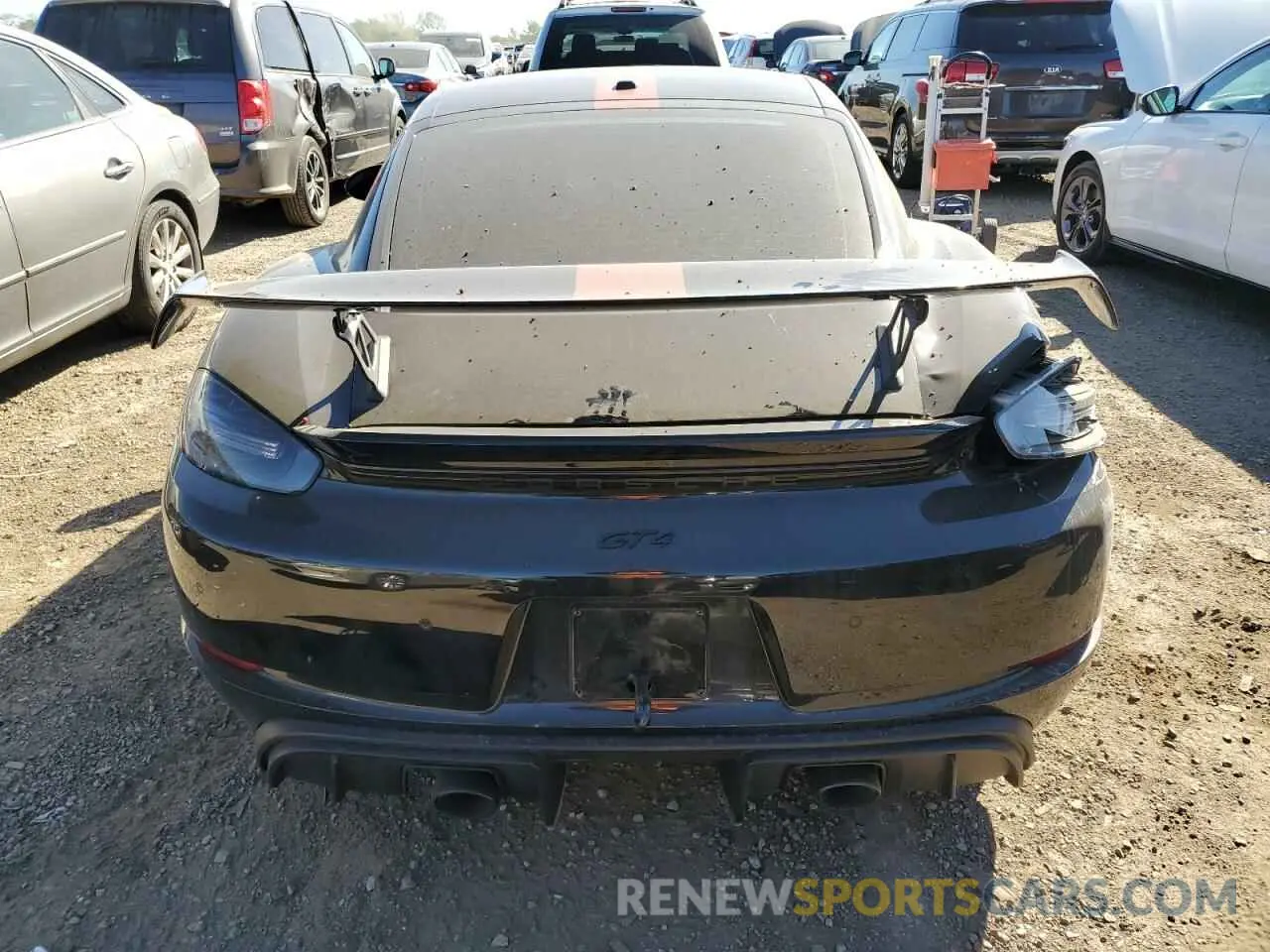 6 Photograph of a damaged car WP0AC2A88LK289651 PORSCHE CAYMAN 2020
