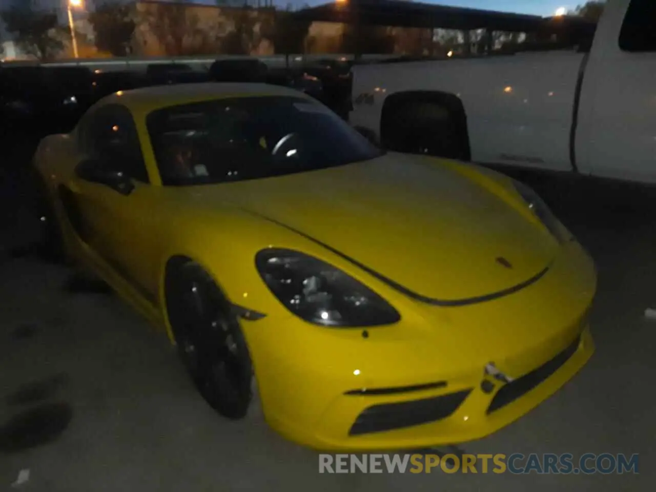 1 Photograph of a damaged car WP0AA2A86MK260088 PORSCHE CAYMAN 2021