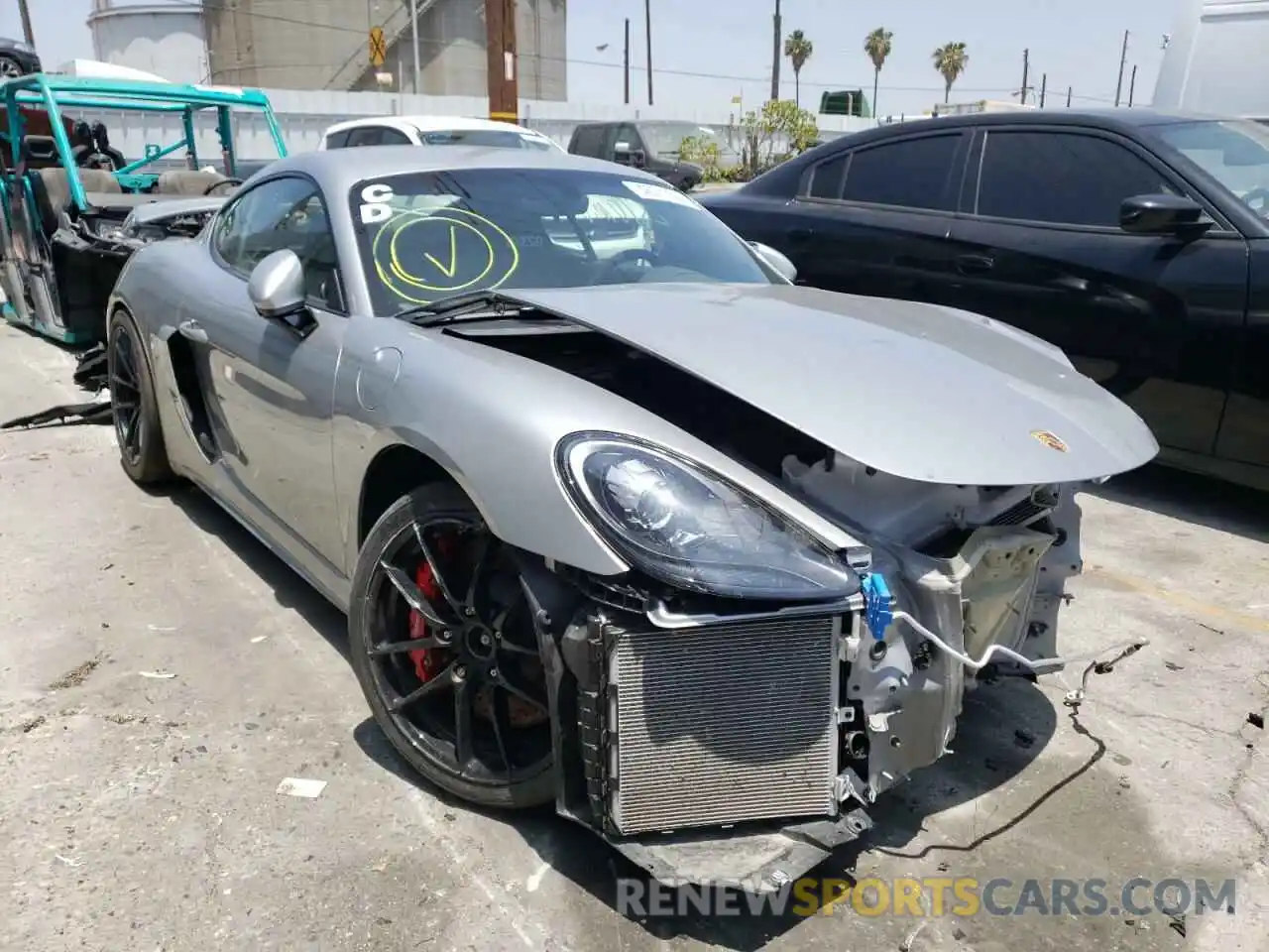 1 Photograph of a damaged car WP0AC2A84MK289082 PORSCHE CAYMAN 2021