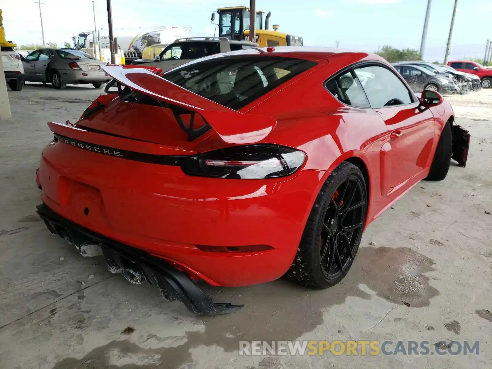 4 Photograph of a damaged car WP0AC2A84MK289308 PORSCHE CAYMAN 2021