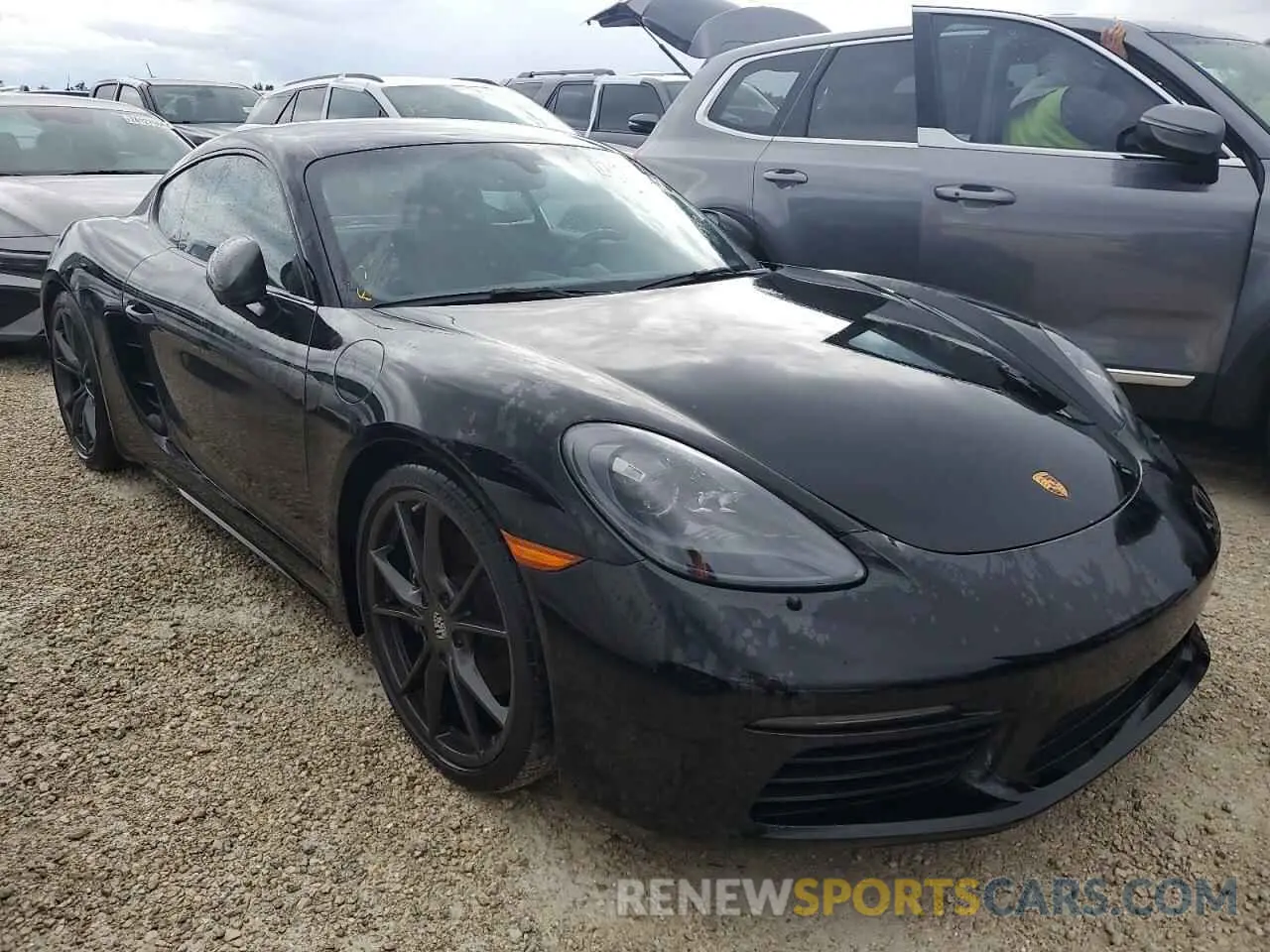 4 Photograph of a damaged car WP0AA2A80NS255177 PORSCHE CAYMAN 2022
