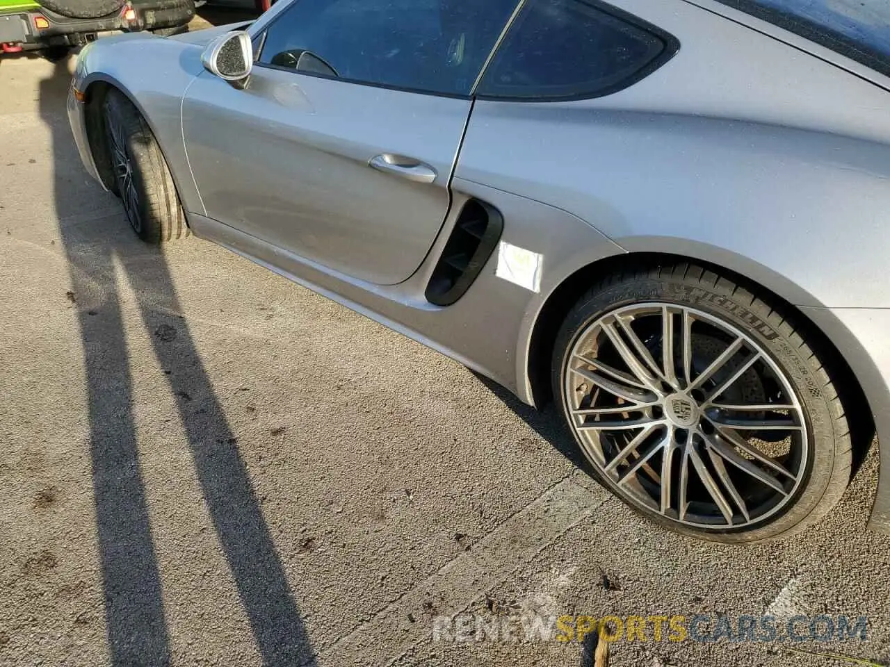 12 Photograph of a damaged car WP0AA2A84NS255294 PORSCHE CAYMAN 2022